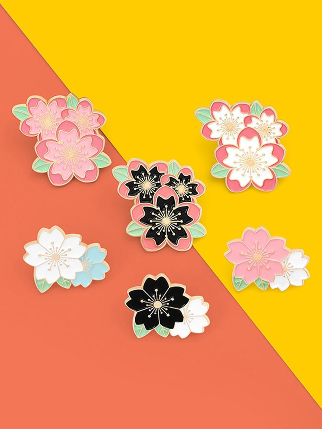 

Lyla Women Set Of 6 Floral Charm Brooch, White
