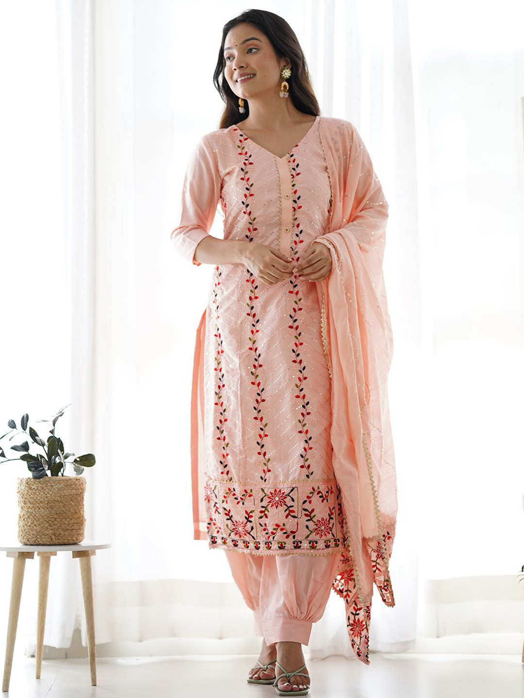 

APPLIX STYLE Pink & Red Embroidered Unstitched Dress Material