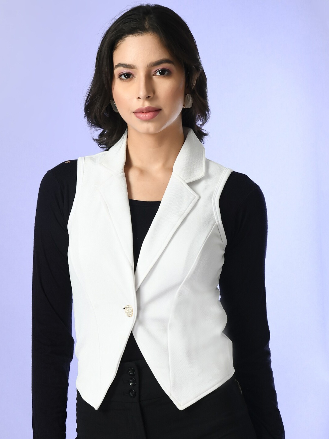 

IUGA Notched Lapel Collar Crop Button Shrug, White