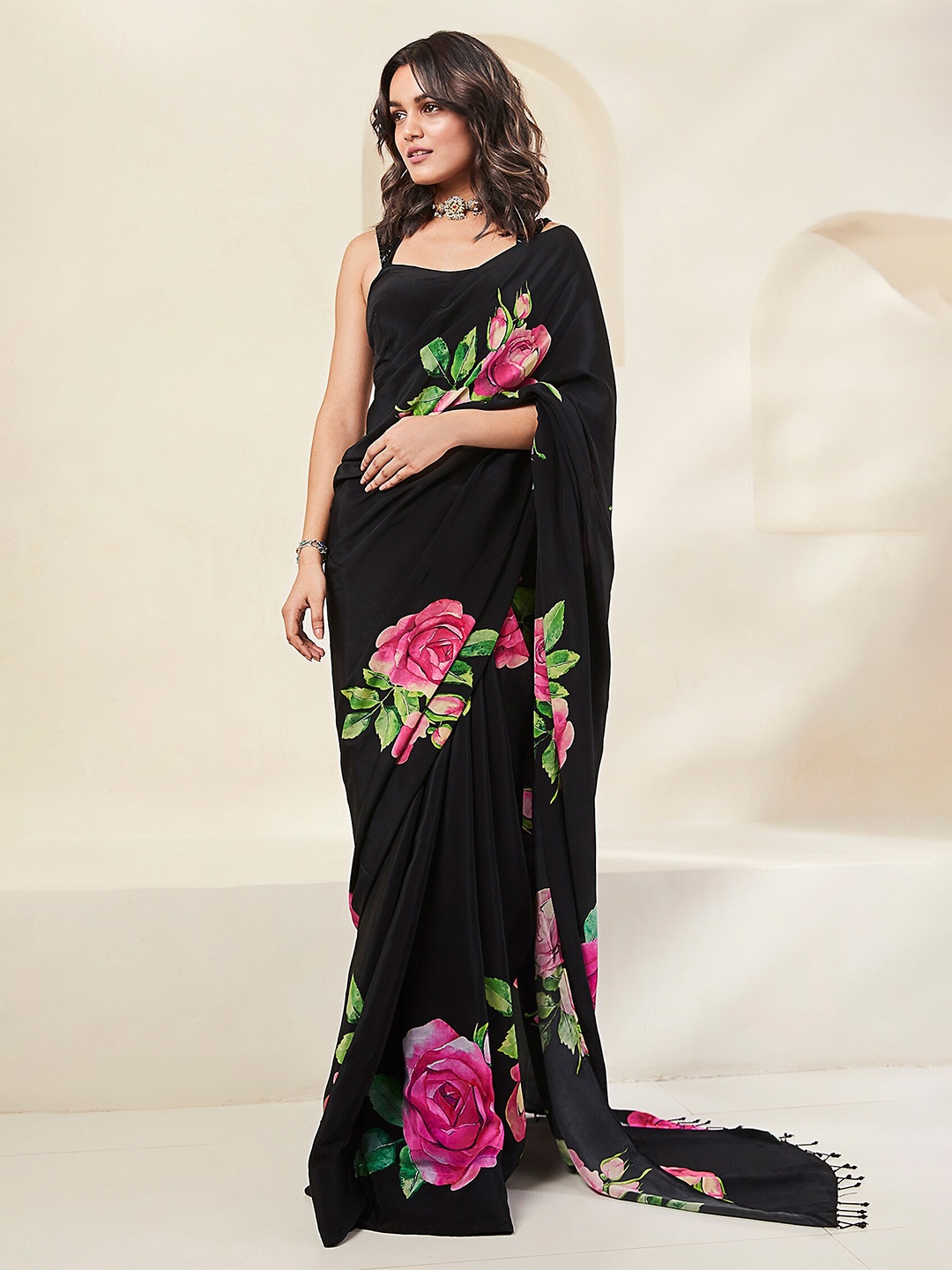 

Mitera Floral Printed Pure Georgette Saree, Black