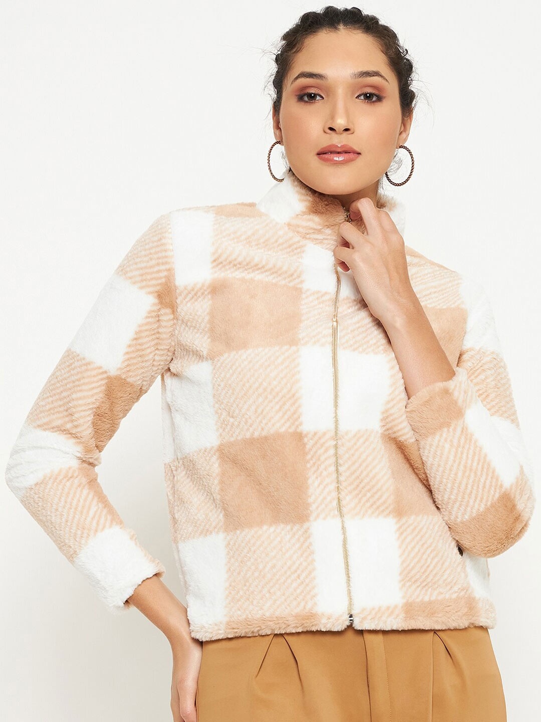 

Duke Checked Turtle Neck Fleece Sweatshirt, Beige