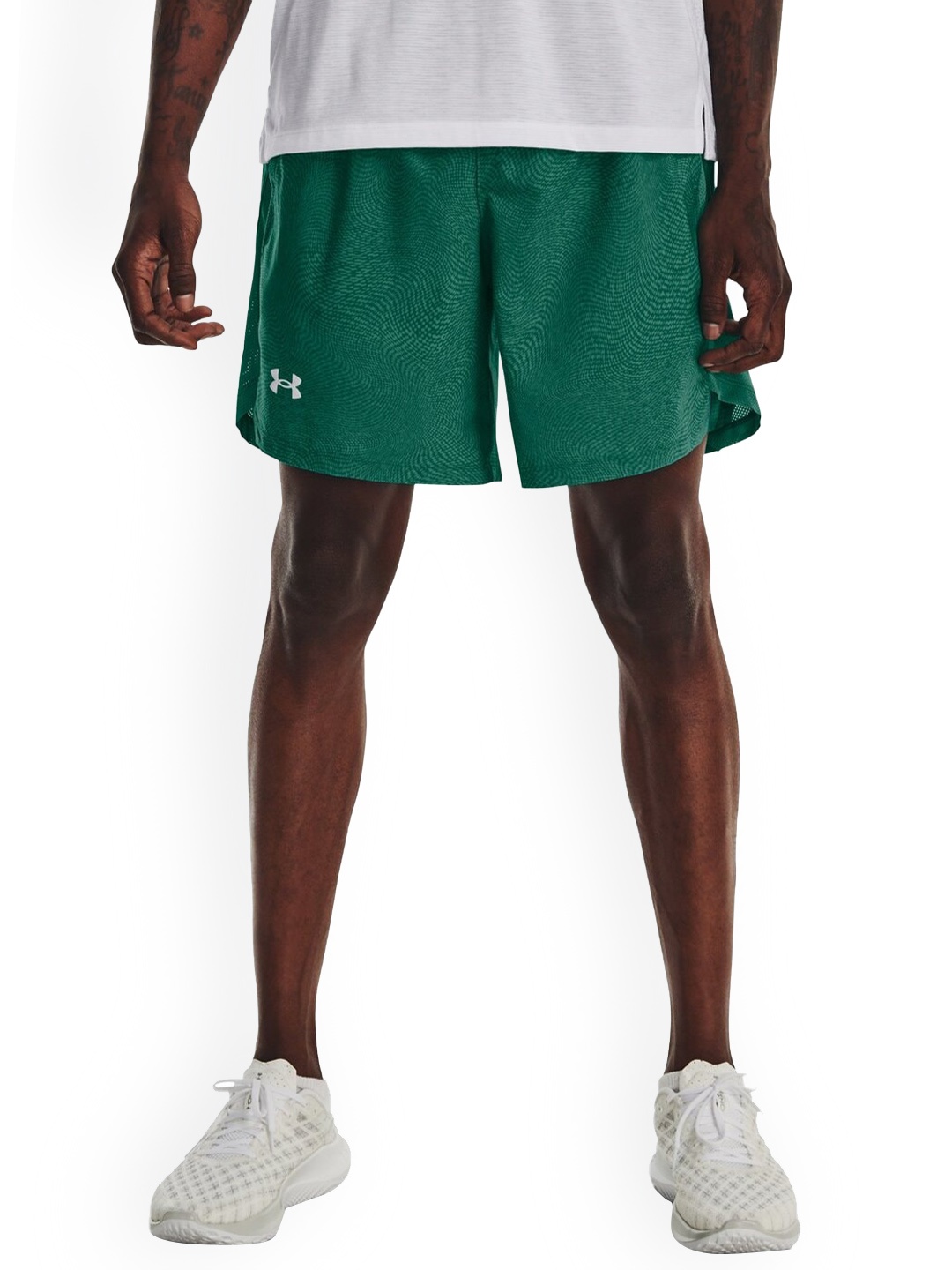 

UNDER ARMOUR Men Launch 7'' Printed Loose Fit Sports Shorts, Green