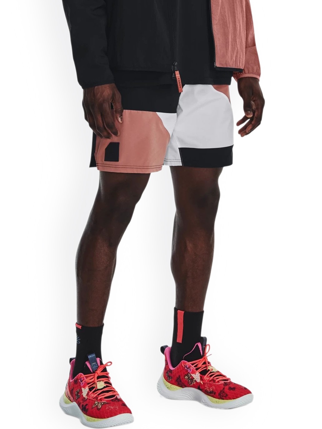 

UNDER ARMOUR Men Colourblocked Curry Woven 7" Loose Fit Sports Shorts, Peach