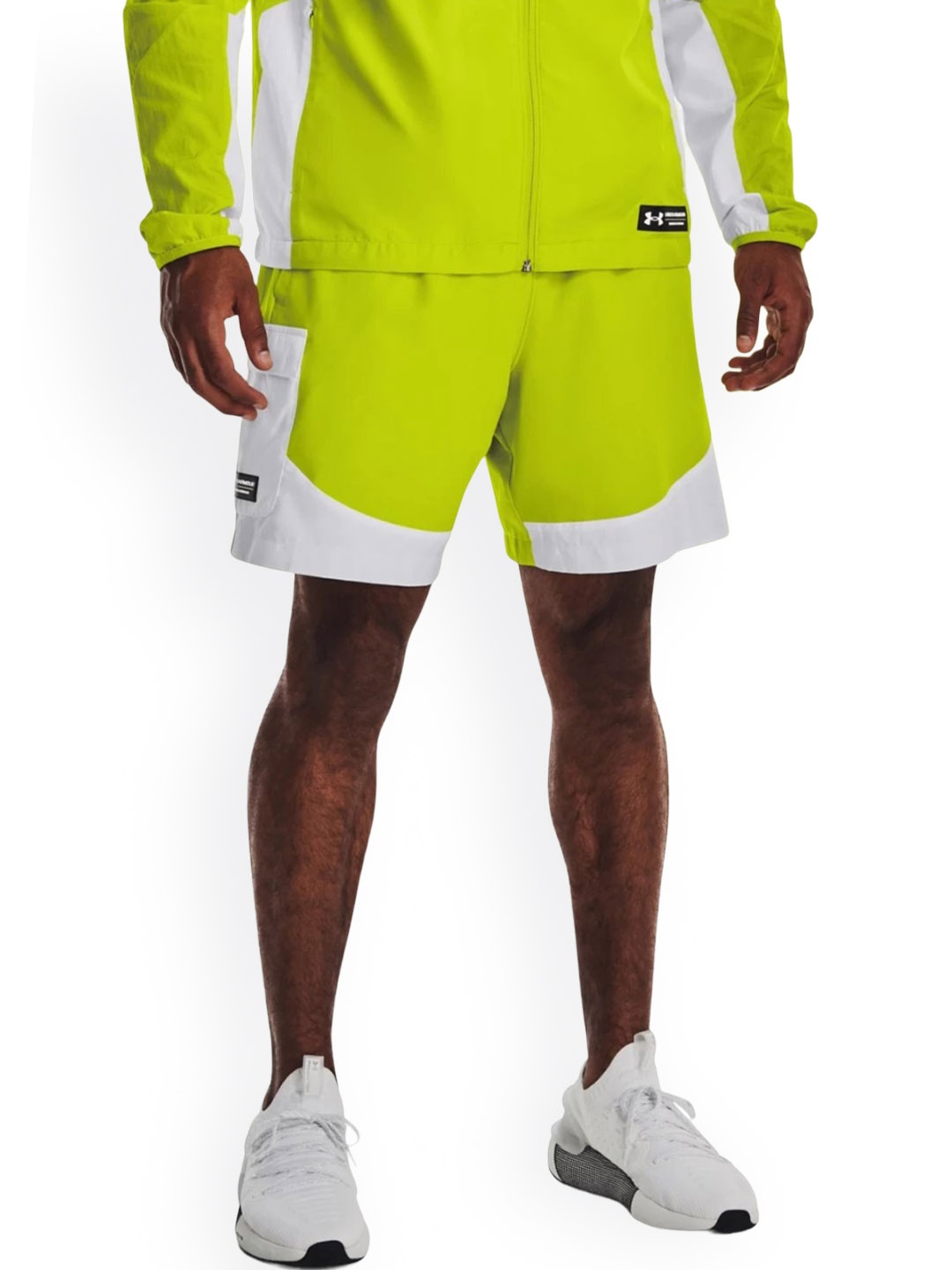 

UNDER ARMOUR Men Colourblocked RUSH Woven Sports Cargo Shorts, Lime green