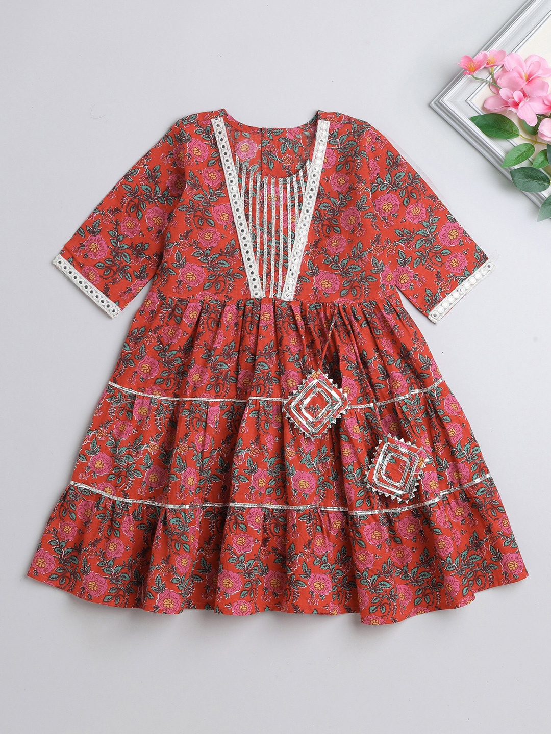 

The Magic Wand Girls Floral Printed Fit & Flare Cotton Ethnic Dress, Red