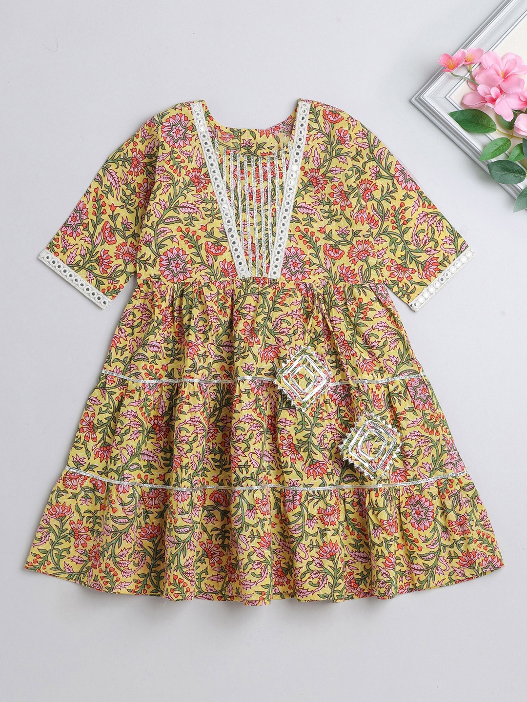 

The Magic Wand Girls Floral Printed Fit & Flare Cotton Ethnic Dress, Yellow