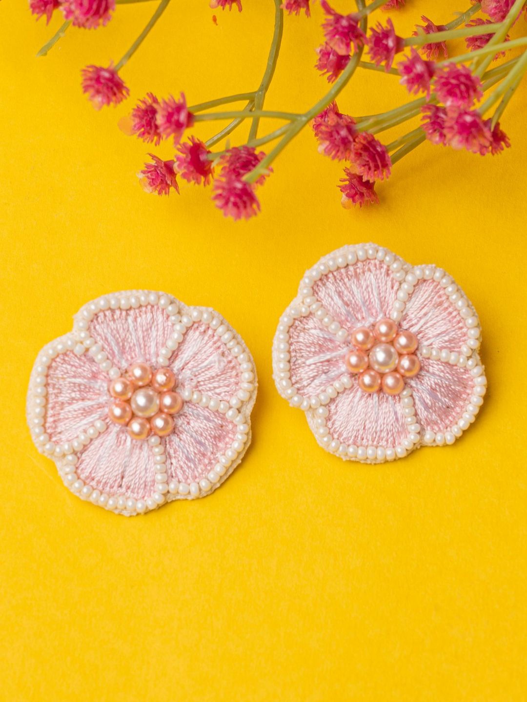

Crunchy Fashion Floral Beaded Studs Earrings, Pink