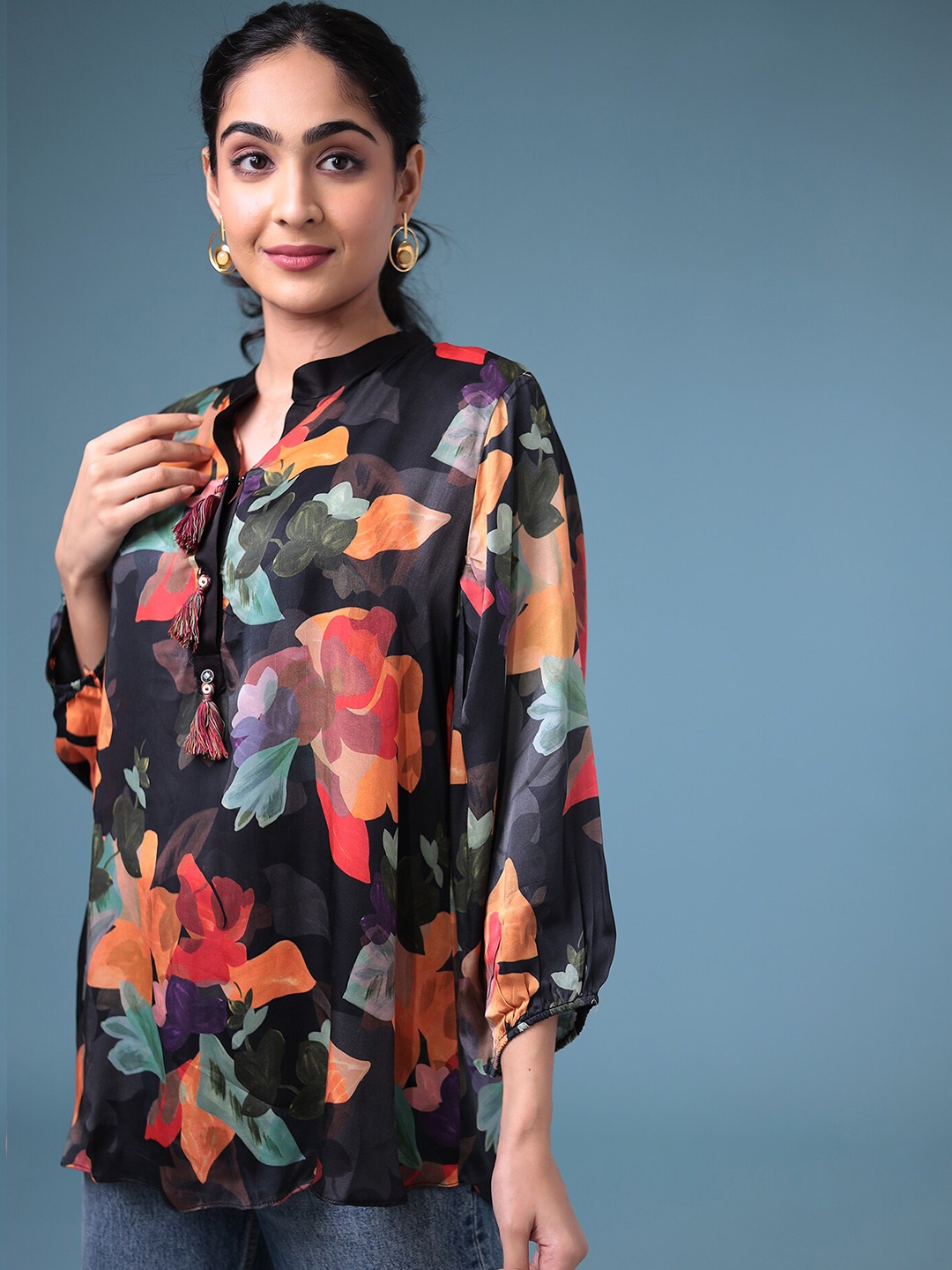 

ZARI Floral Printed Mandarin Collar Modal Tunic, Black