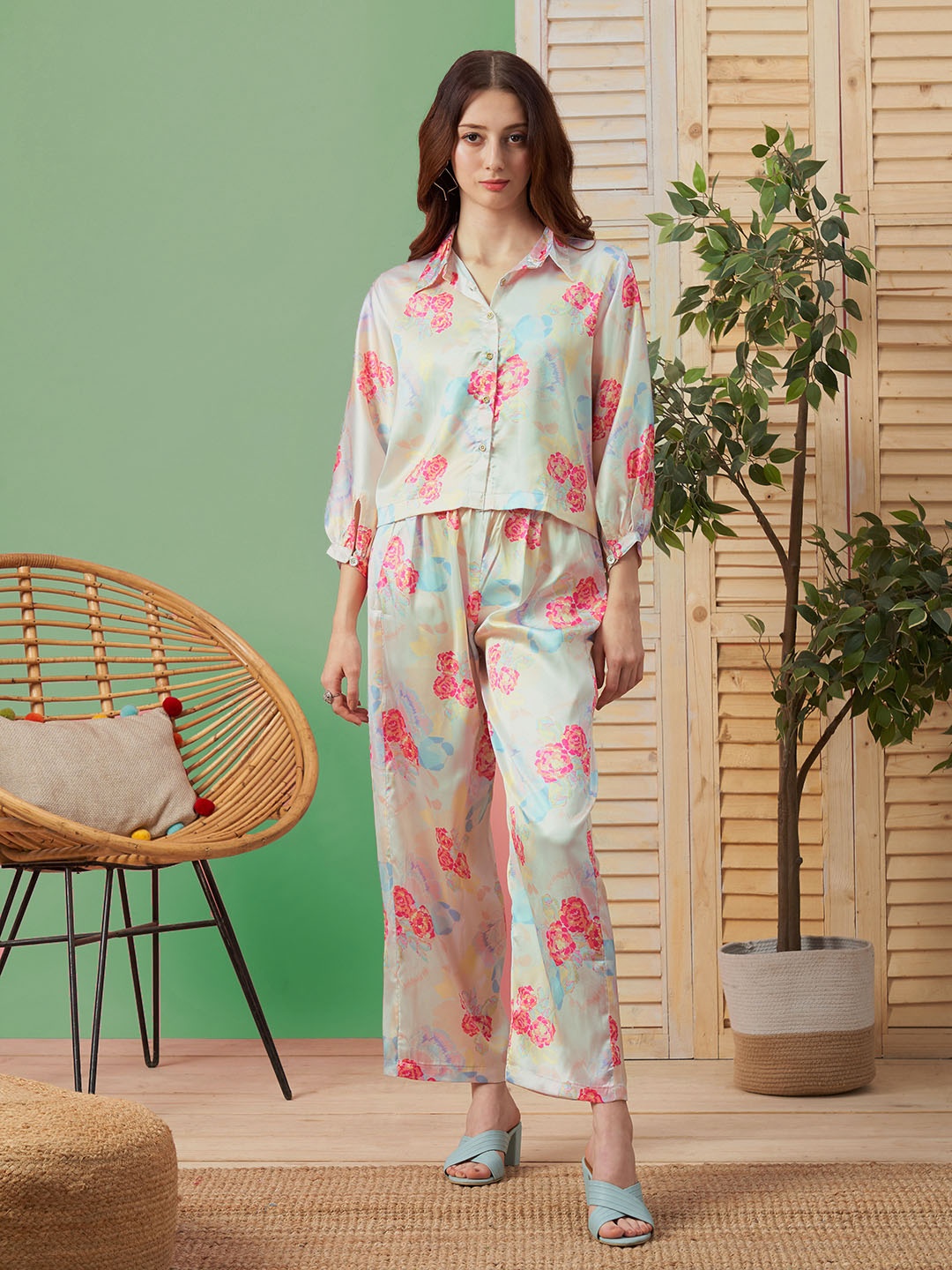 

Kiana House Of Fashion Printed Crop Shirt With Trousers, White
