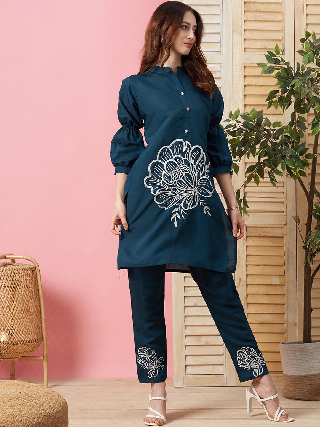 

Kiana House Of Fashion Embroidered Tunic & Trousers Co-Ords, Blue