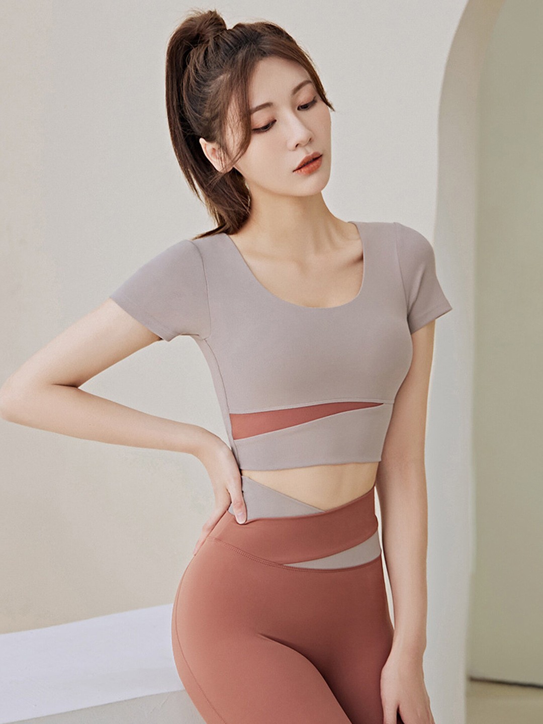 

LULU & SKY Colourblocked Crop Top & Shorts, Grey