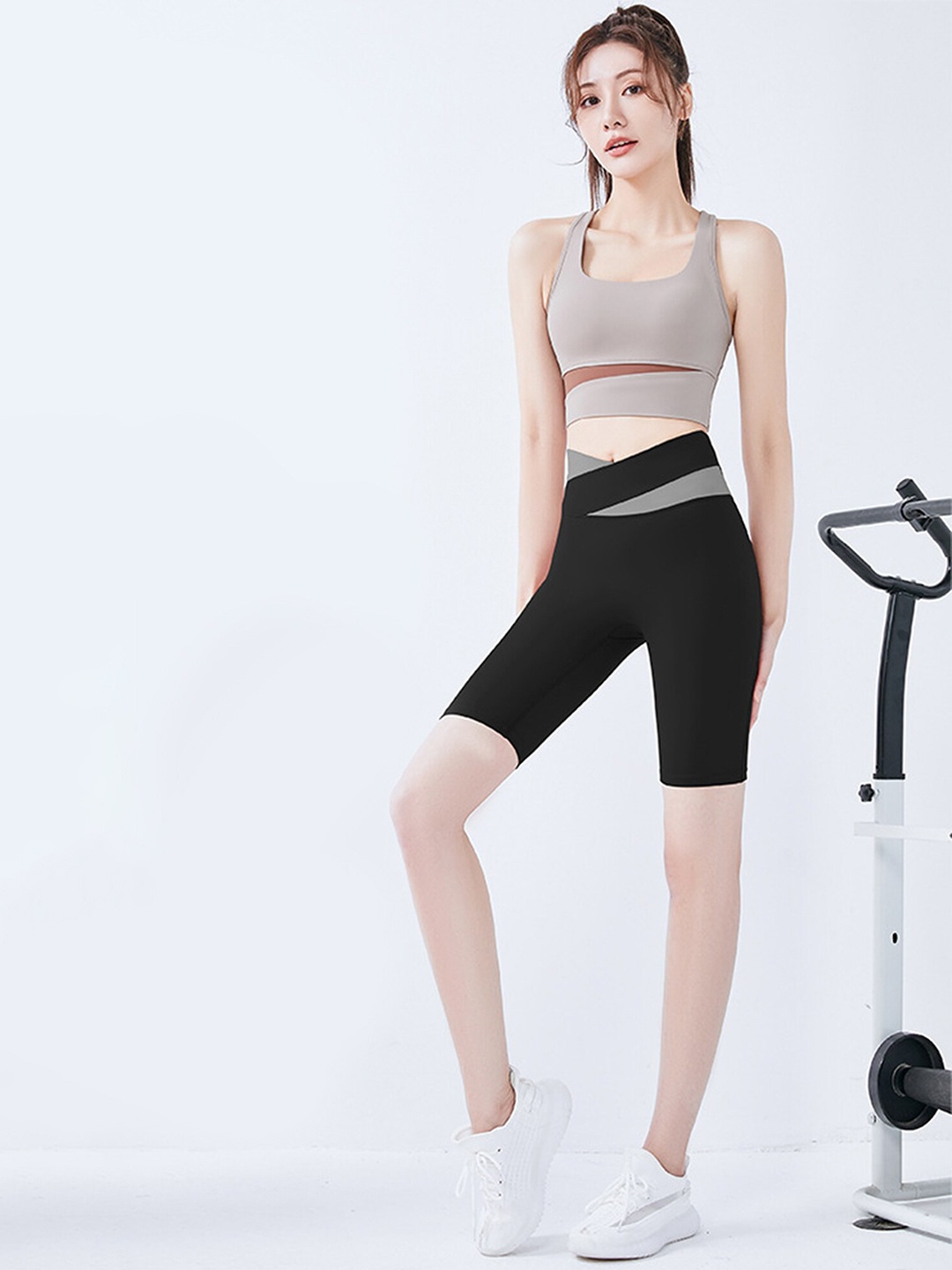 

LULU & SKY Round Neck Active Wear Tracksuits, Black