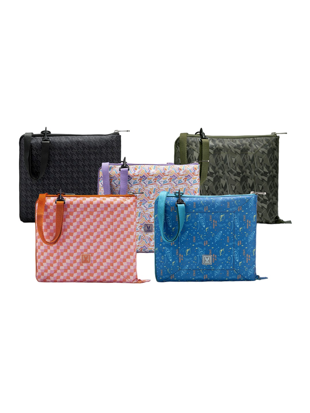 

Vaya Printed Mini Lunch Bag With Sling, Blue