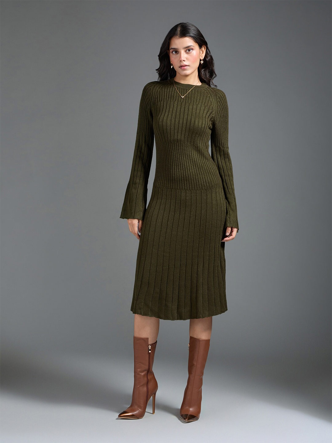 

20Dresses Olive Green Bell Sleeves Acrylic Sheath Dress