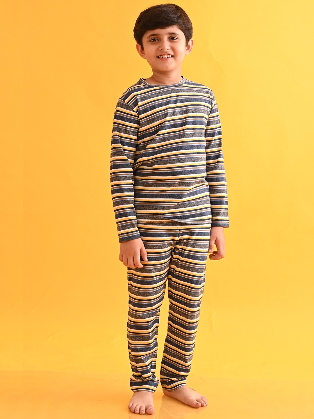 

Anthrilo Boys Striped Round Neck Long Sleeves Cotton T-shirt & Pyjama, Black