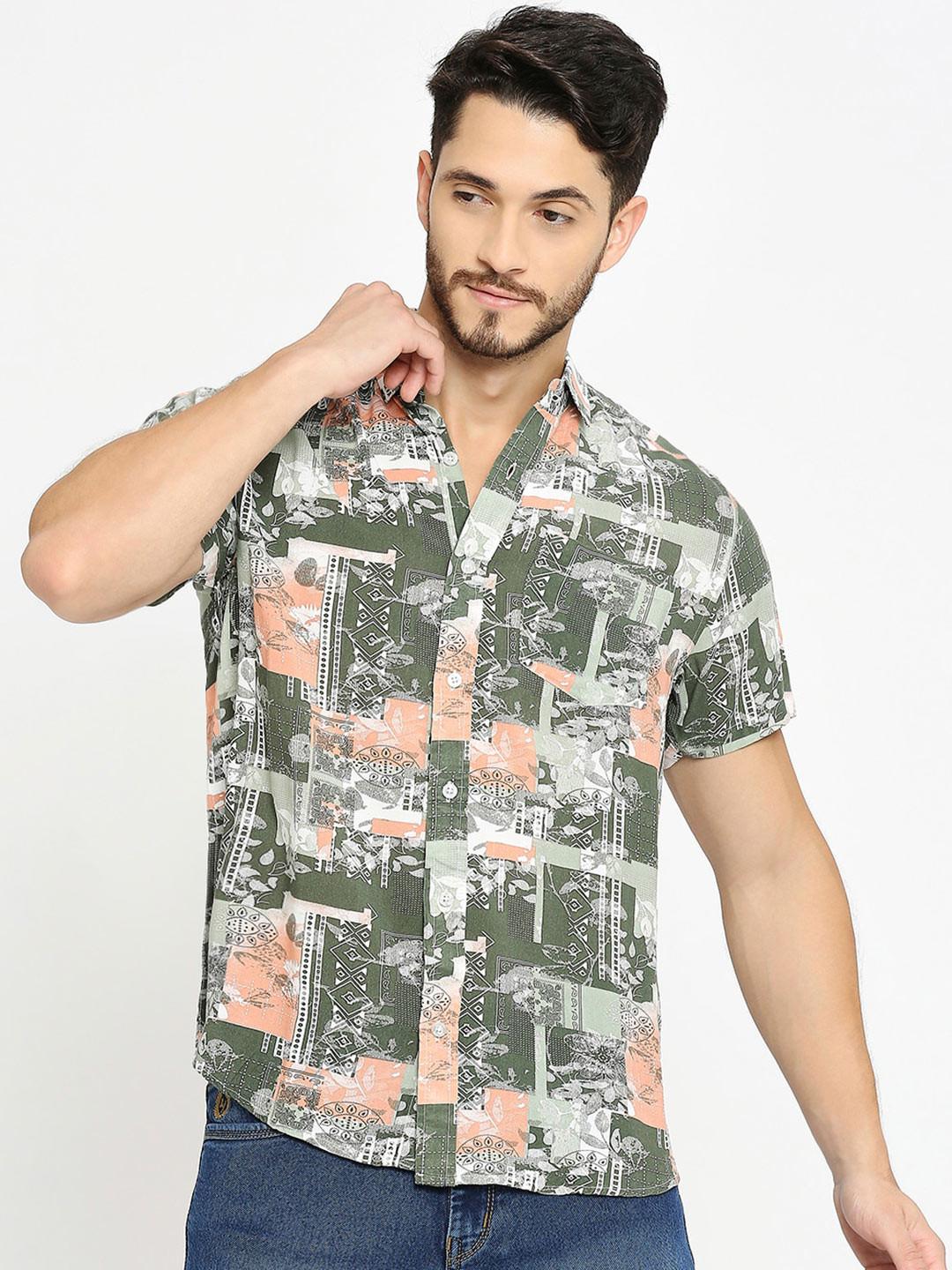 

MOD ECRU Geometric Printed Comfort Boxy Casual Shirt, Green