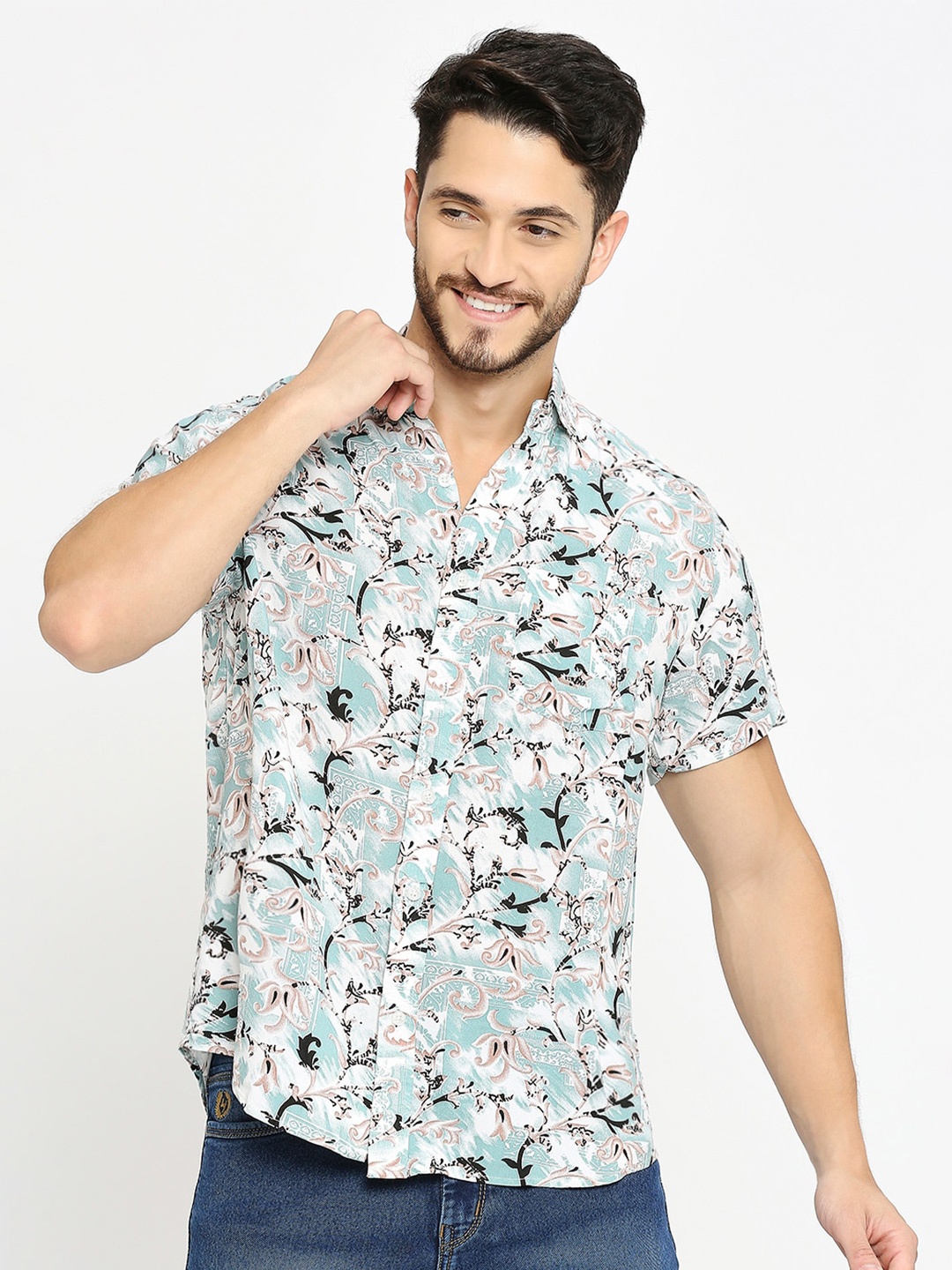 MOD ECRU Floral Printed Comfort Boxy Casual Shirt, Green