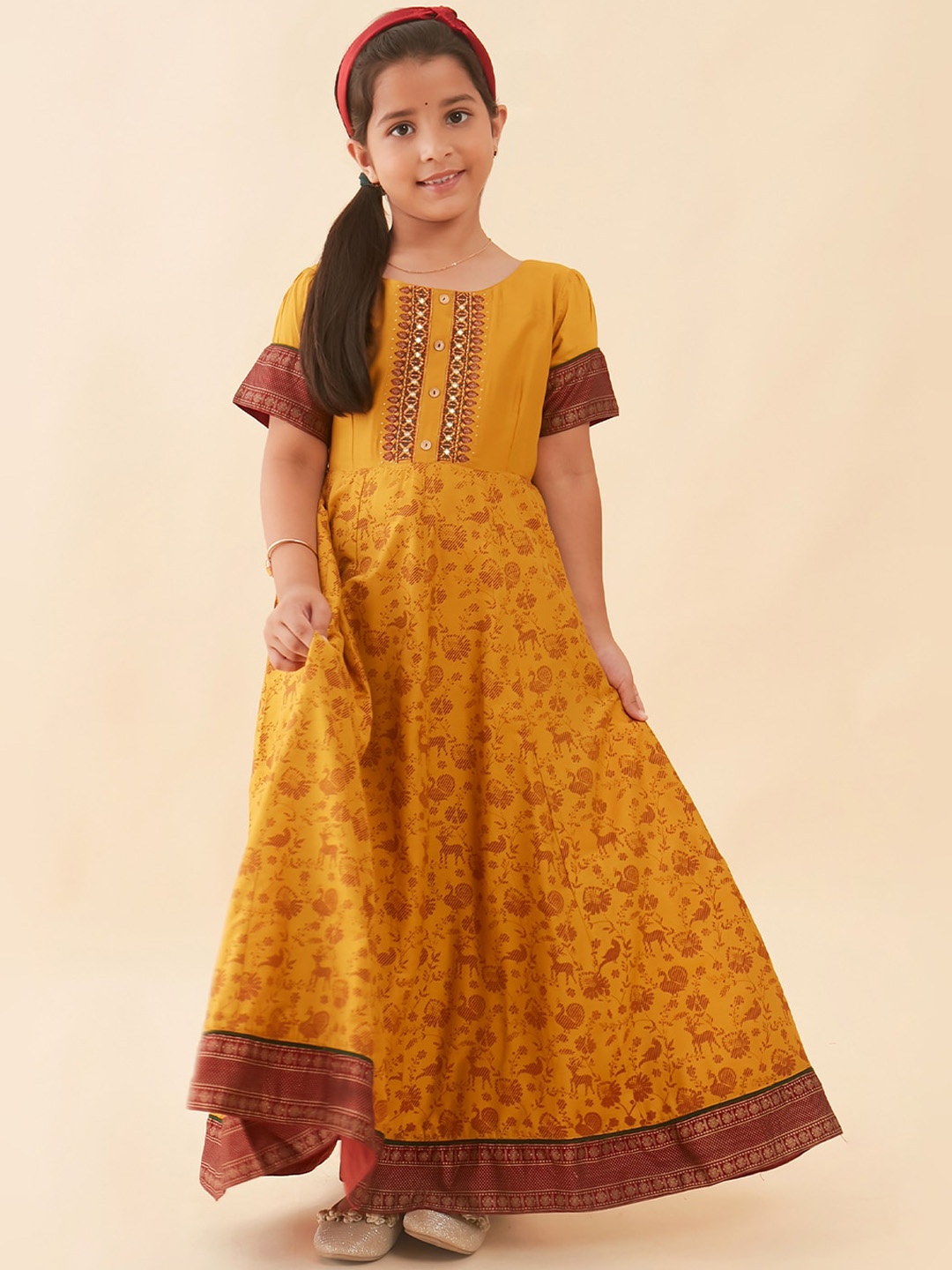 

Maybell Girls Ethnic Motifs Printed Anarkali Kurta, Mustard