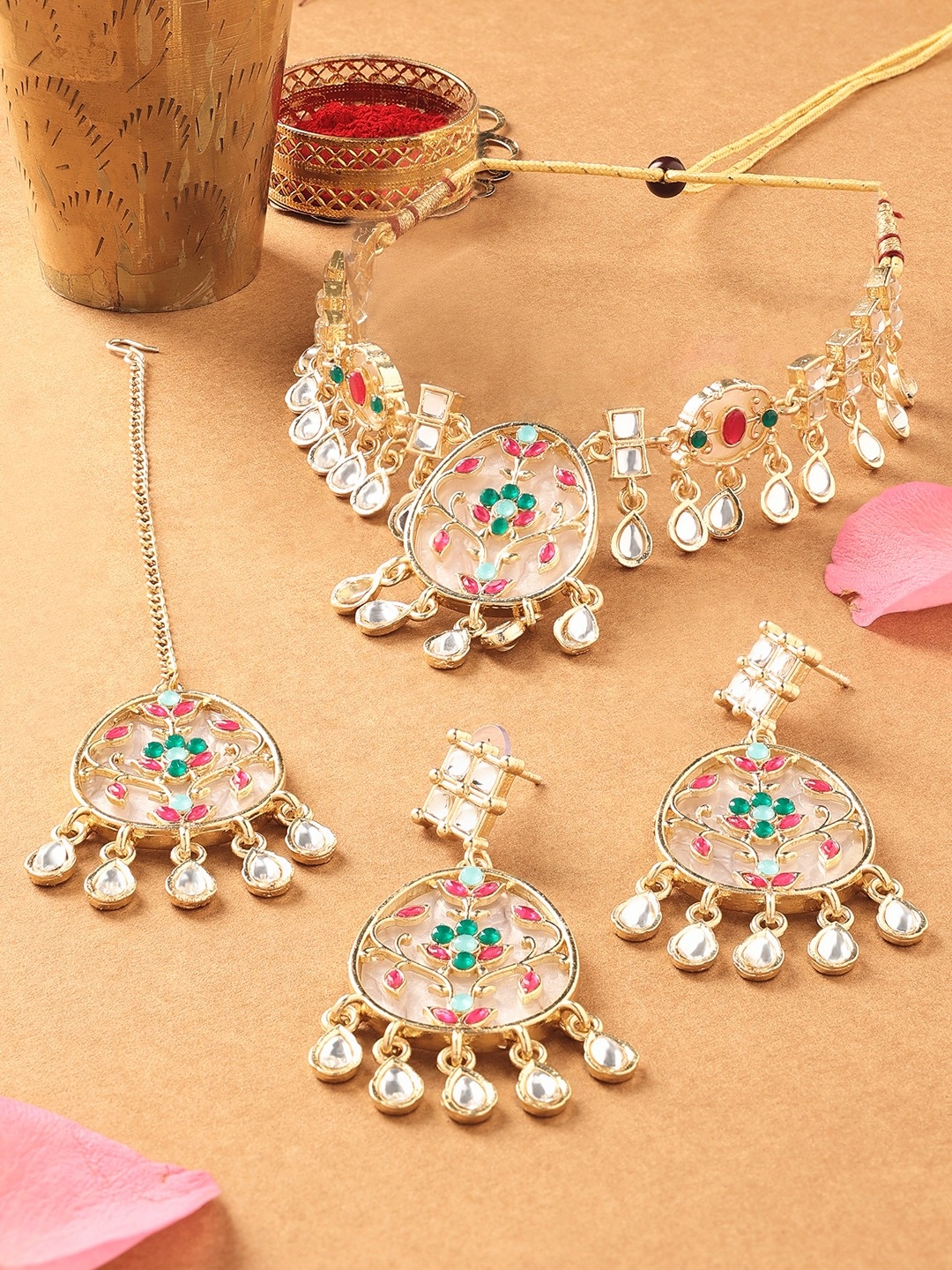 

Zaveri Pearls Gold-Plated Kundan Stones Studded Jewellery Set