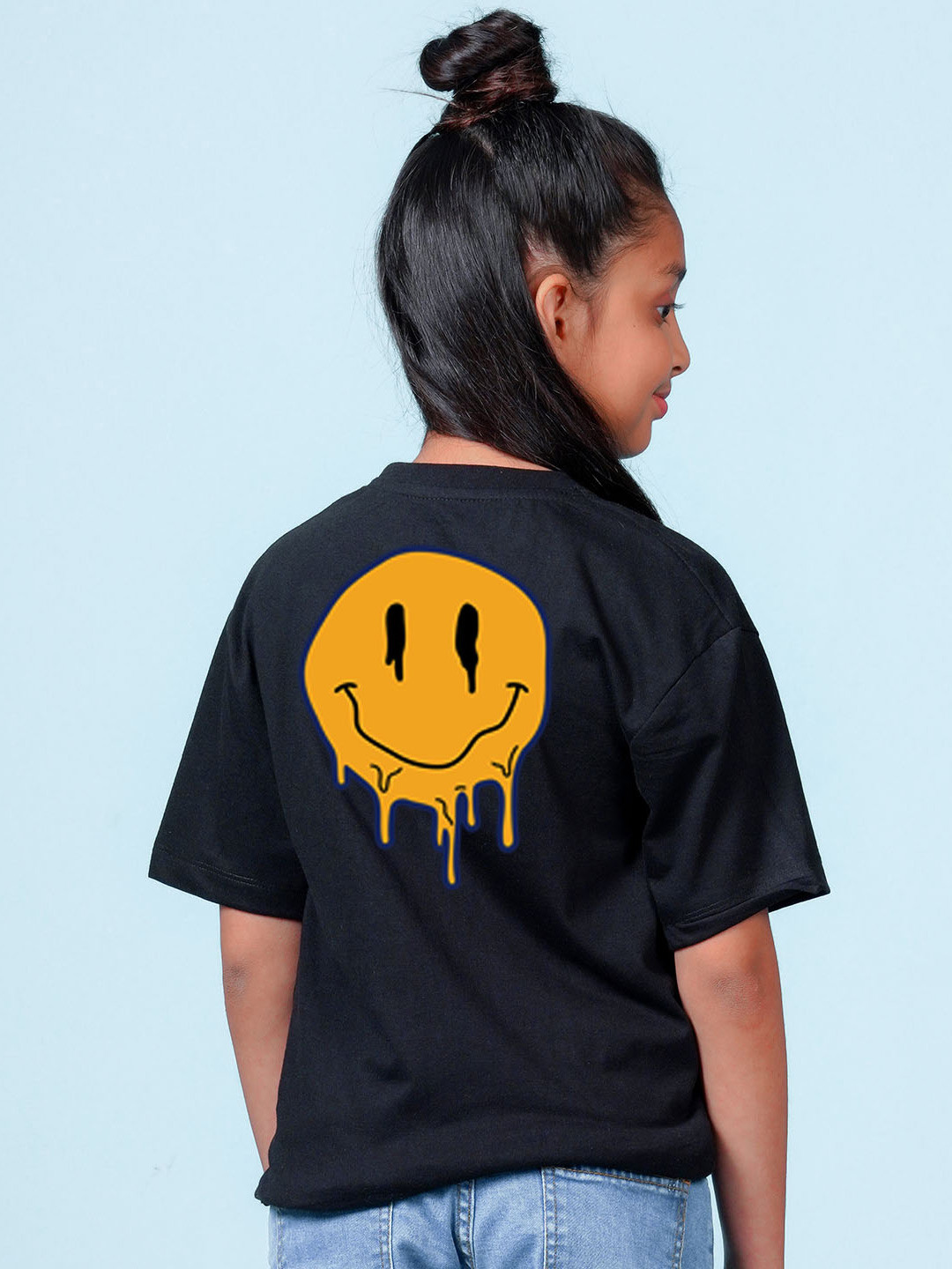 

NUSYL Girls Typography Printed Drop-Shoulder Sleeves Oversized T-shirt, Black