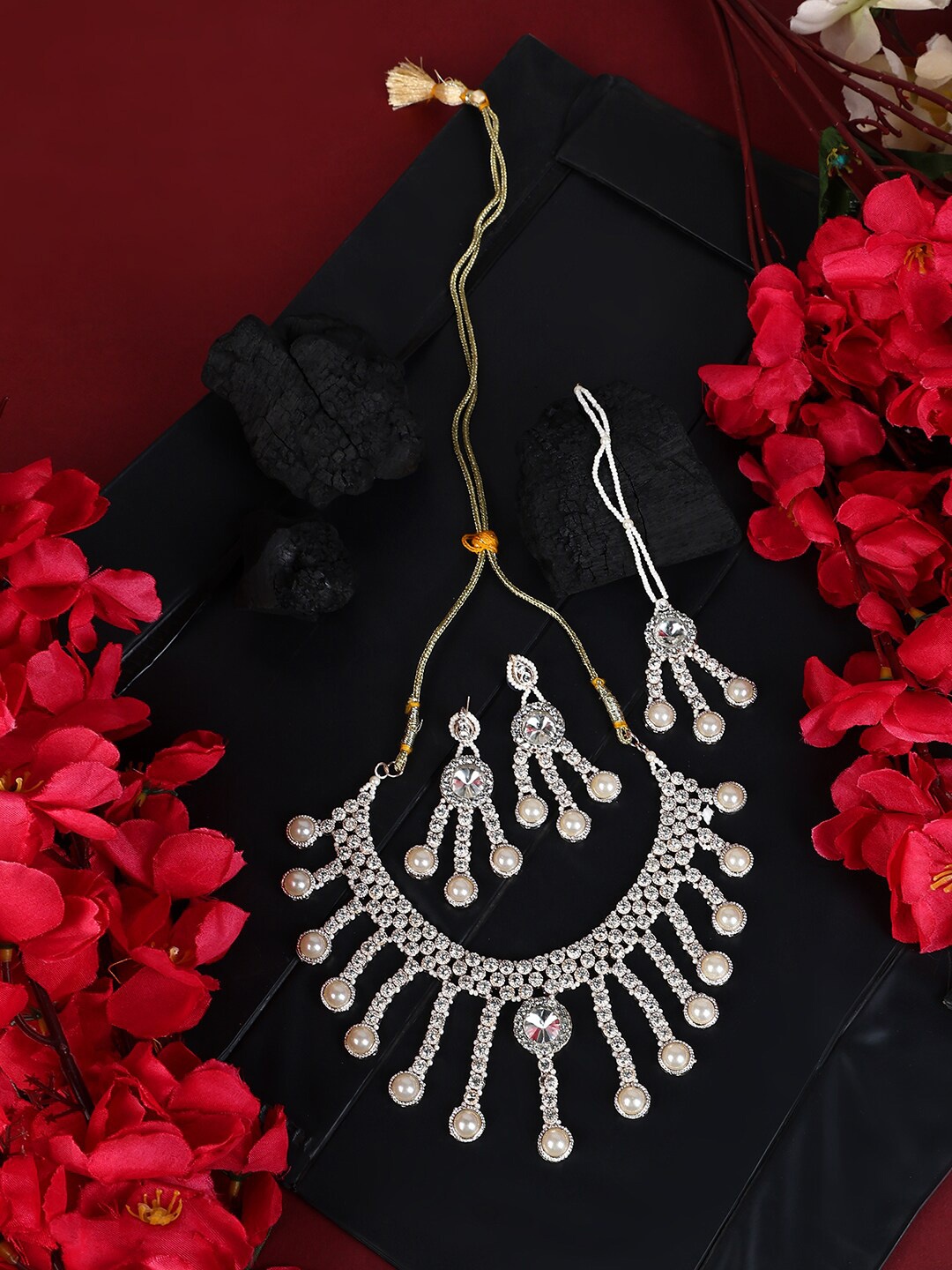 

ANIKAS CREATION Gold-Plated Studded Jewellery Set