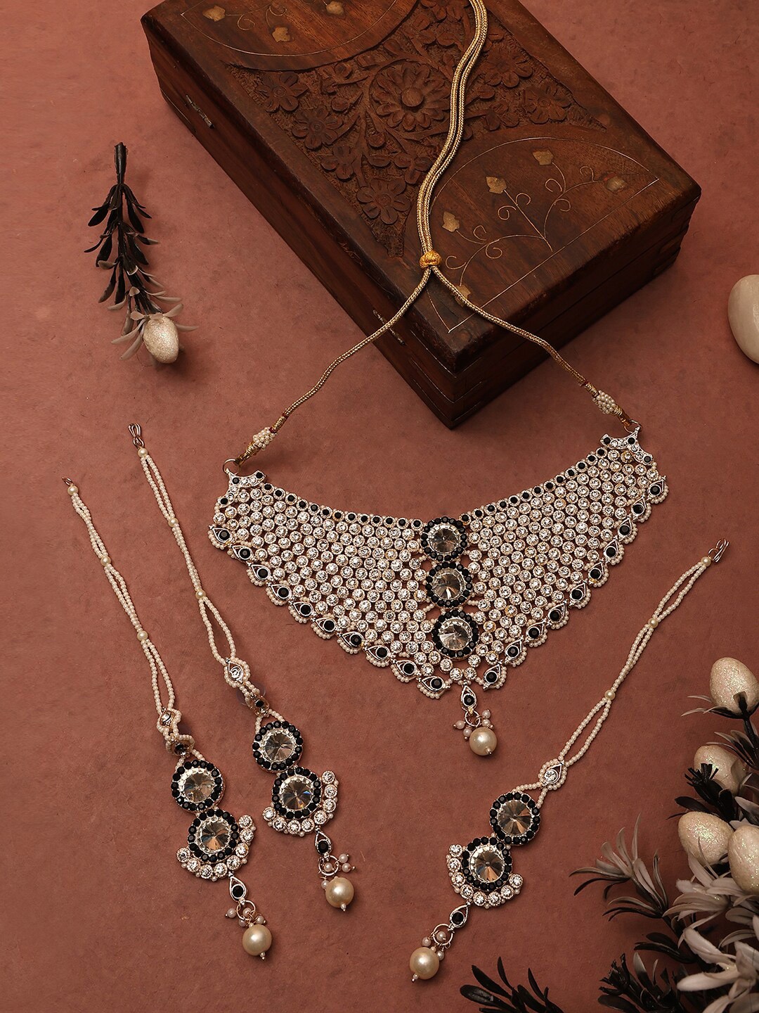 

ANIKAS CREATION Gold-Plated Pearls & Stones Studded Jewellery Set