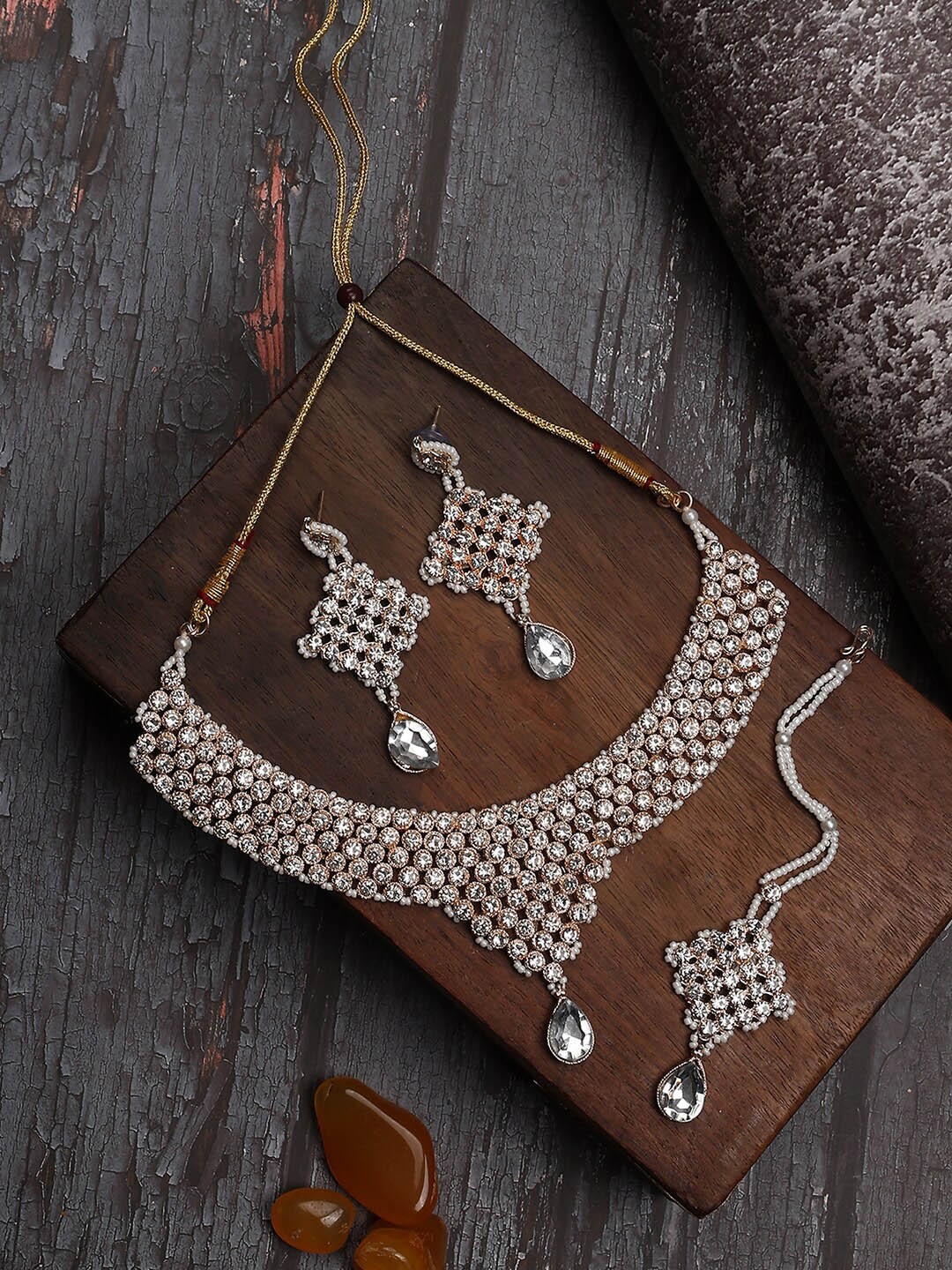 

ANIKAS CREATION Gold-Plated Stones Studded & Beaded Jewellery Set