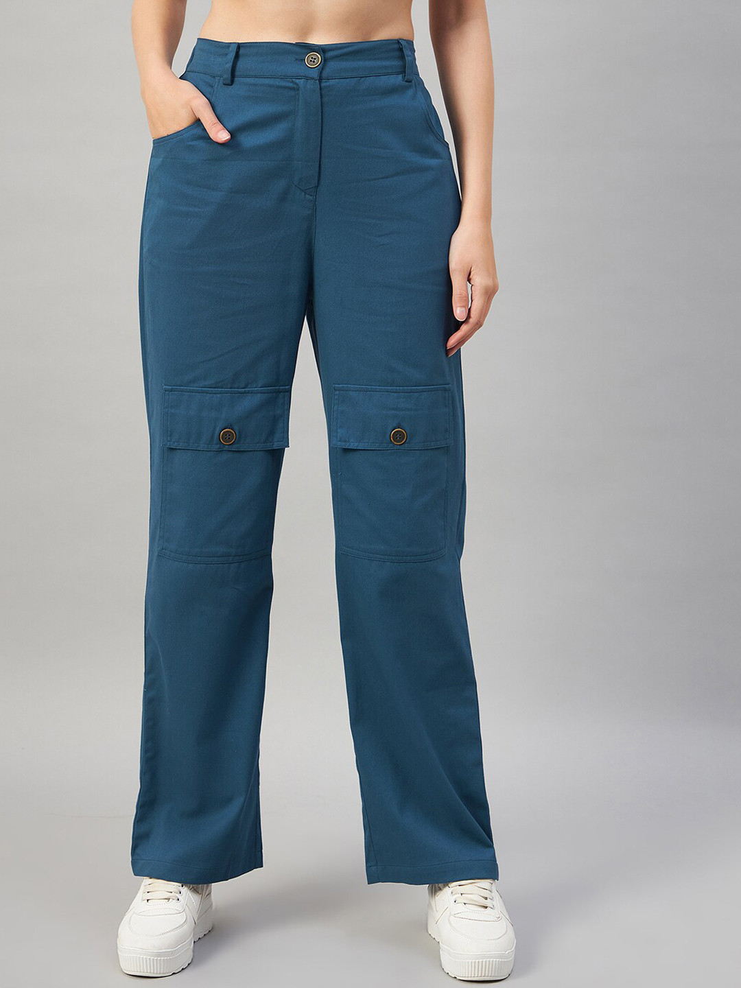 

Chemistry Women Relaxed Straight Leg Straight Fit Cotton High-Rise Cargos Trousers, Blue