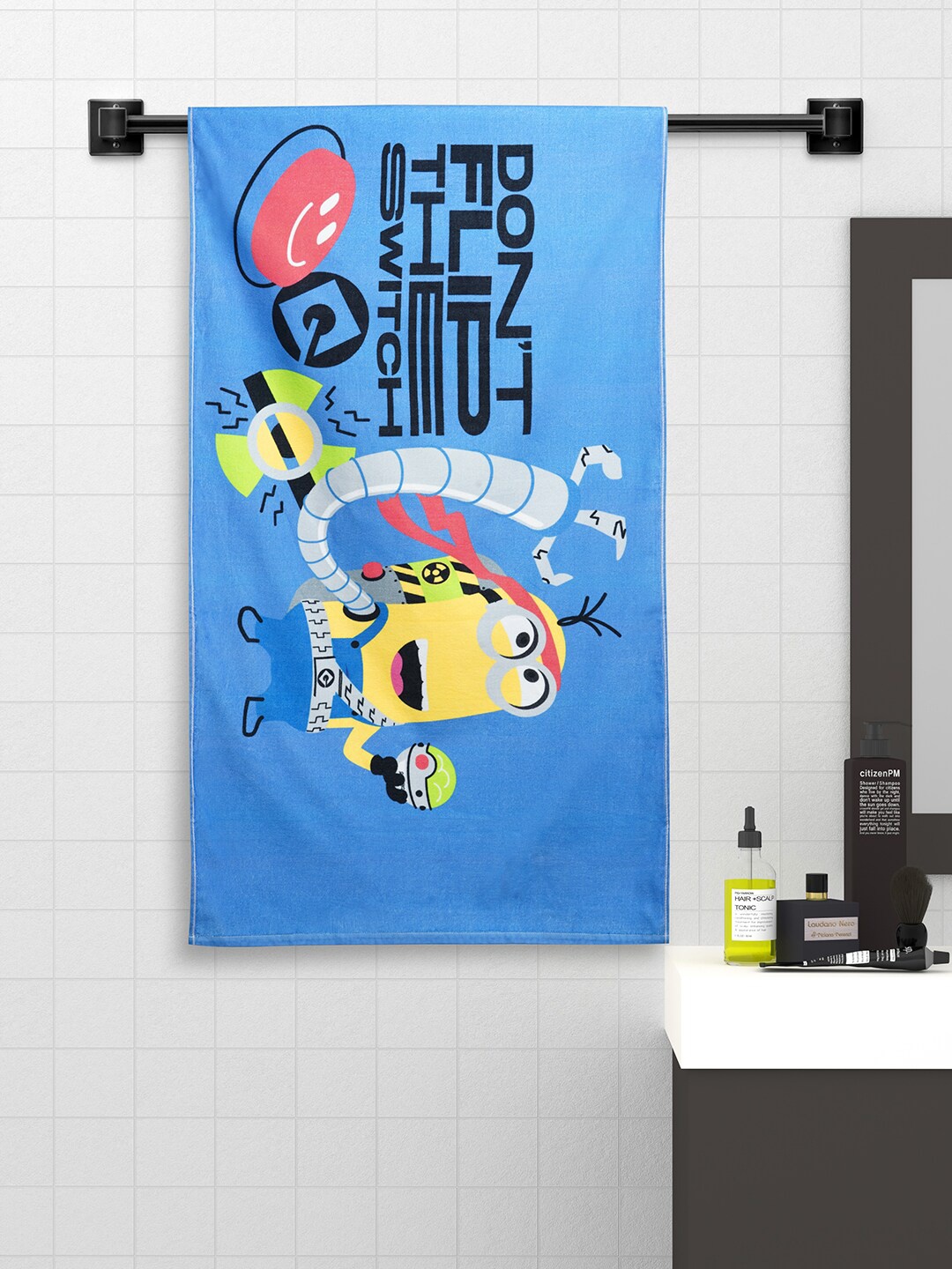 

SPACES Blue & Yellow Printed 380GSM Pure Cotton Bath Towel