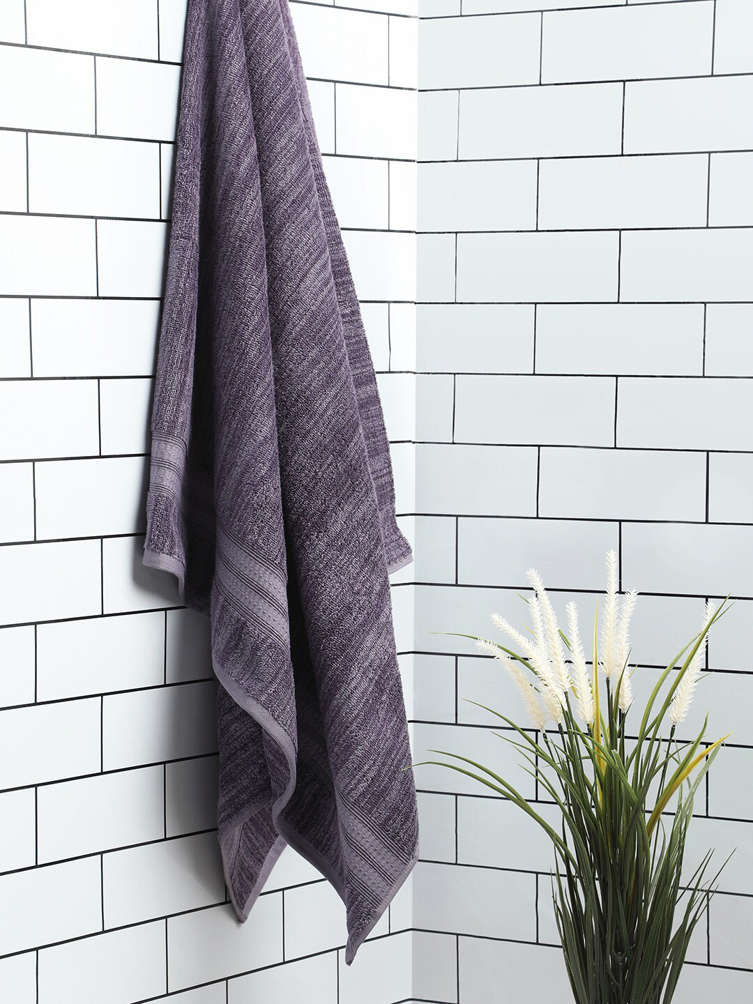 

SPACES Edria Purple 500 GSM Pure Cotton Bath Towel