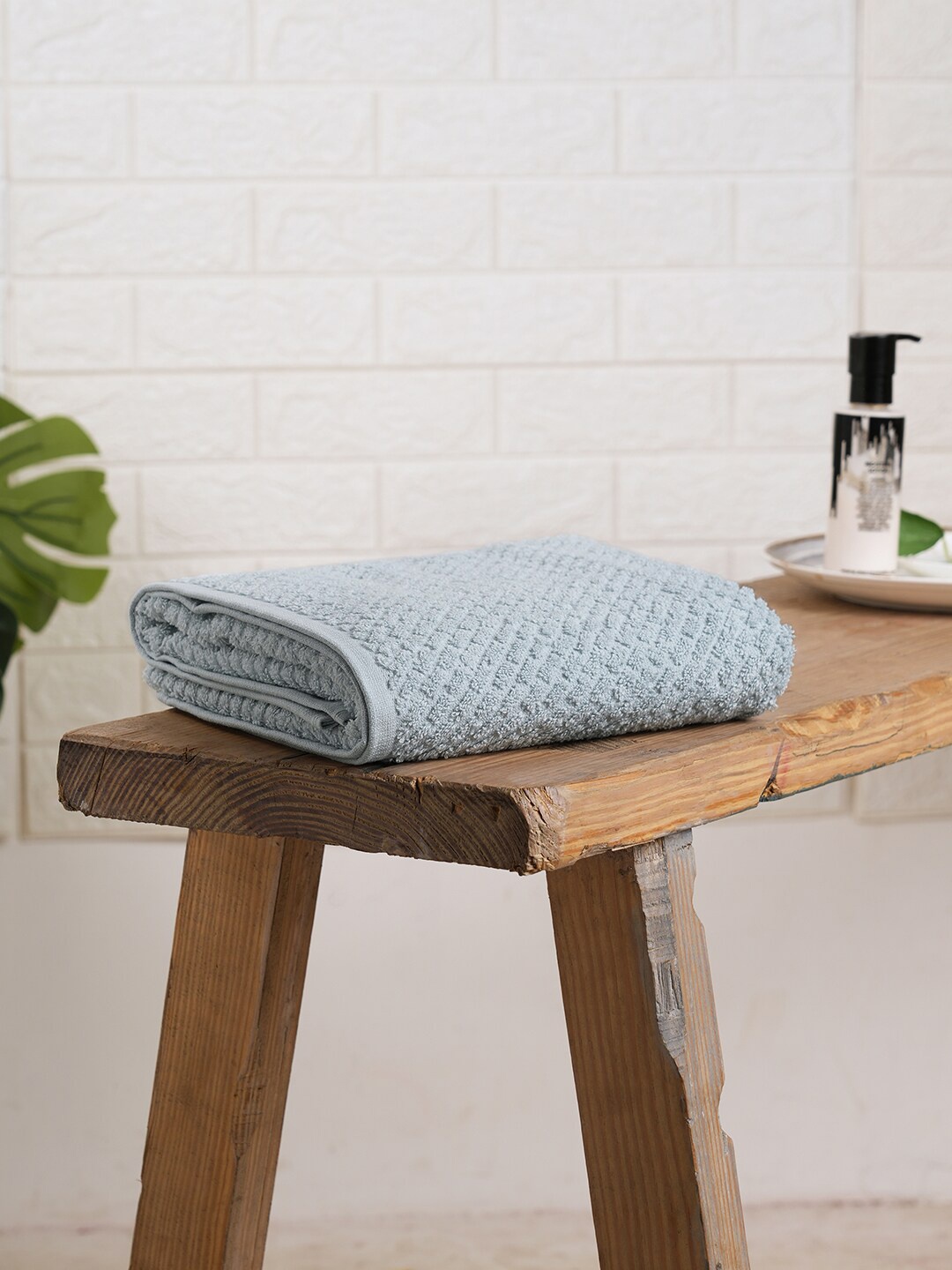 

SPACES Genesis Blue Pure Cotton 400 GSM Bath Towel