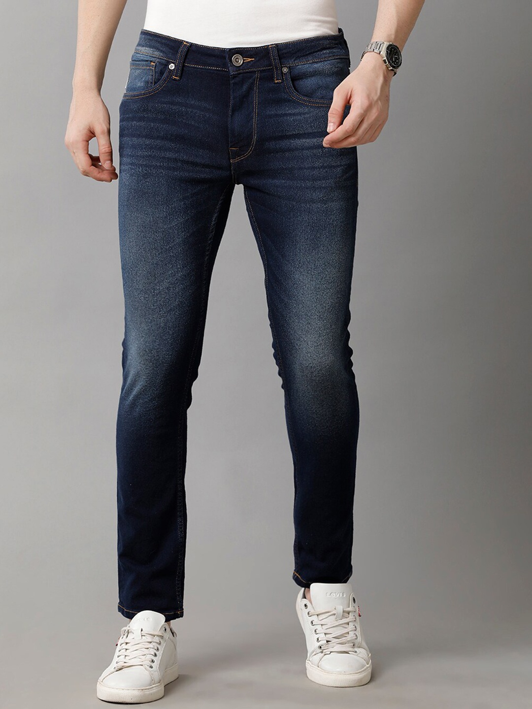 

Voi Jeans Men Skinny Fit Light Fade Clean Look Stretchable Jeans, Blue