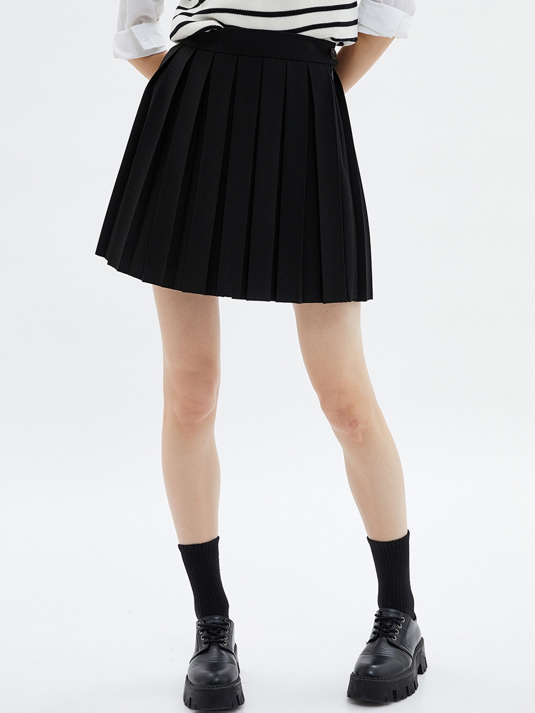 

Koton Pleated Pleated A-Line Mini Skirt, Black