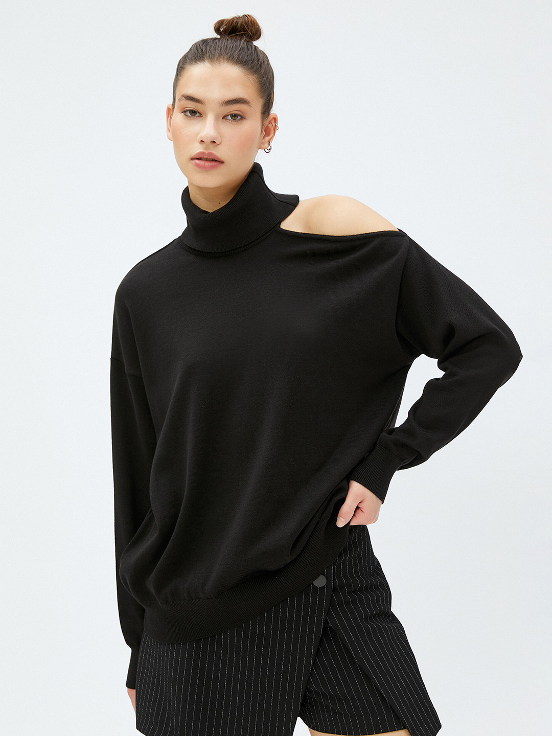 

Koton Cut-Out Detail Turtle Neck Cotton Acrylic Pullover Sweater, Black