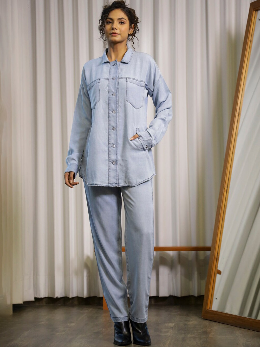 

SANSKRUTIHOMES Collar Neck Denim Shirt With Pants Co-Ords, Blue