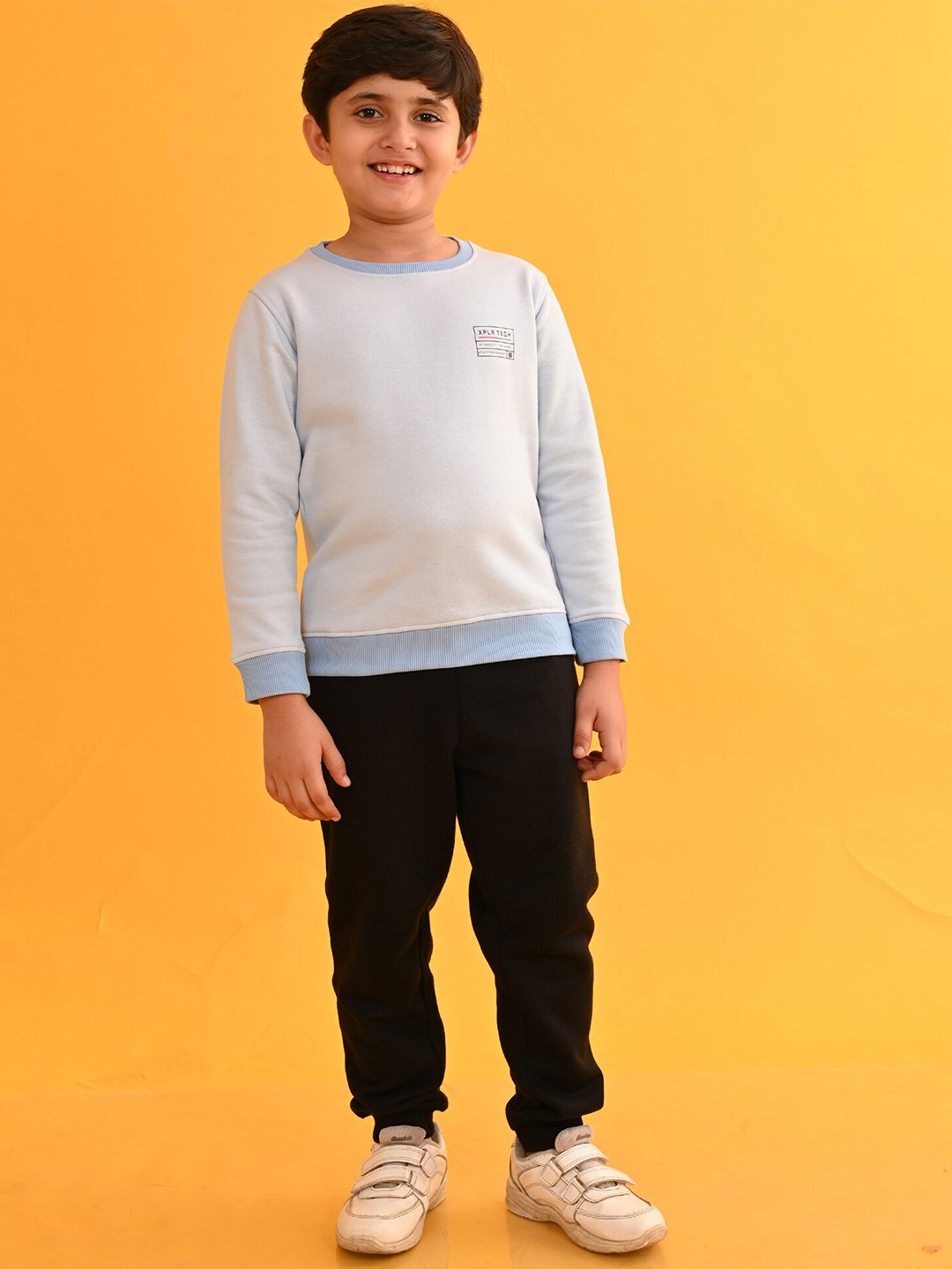 

Anthrilo Boys Sweatshirt With Joggers, Blue