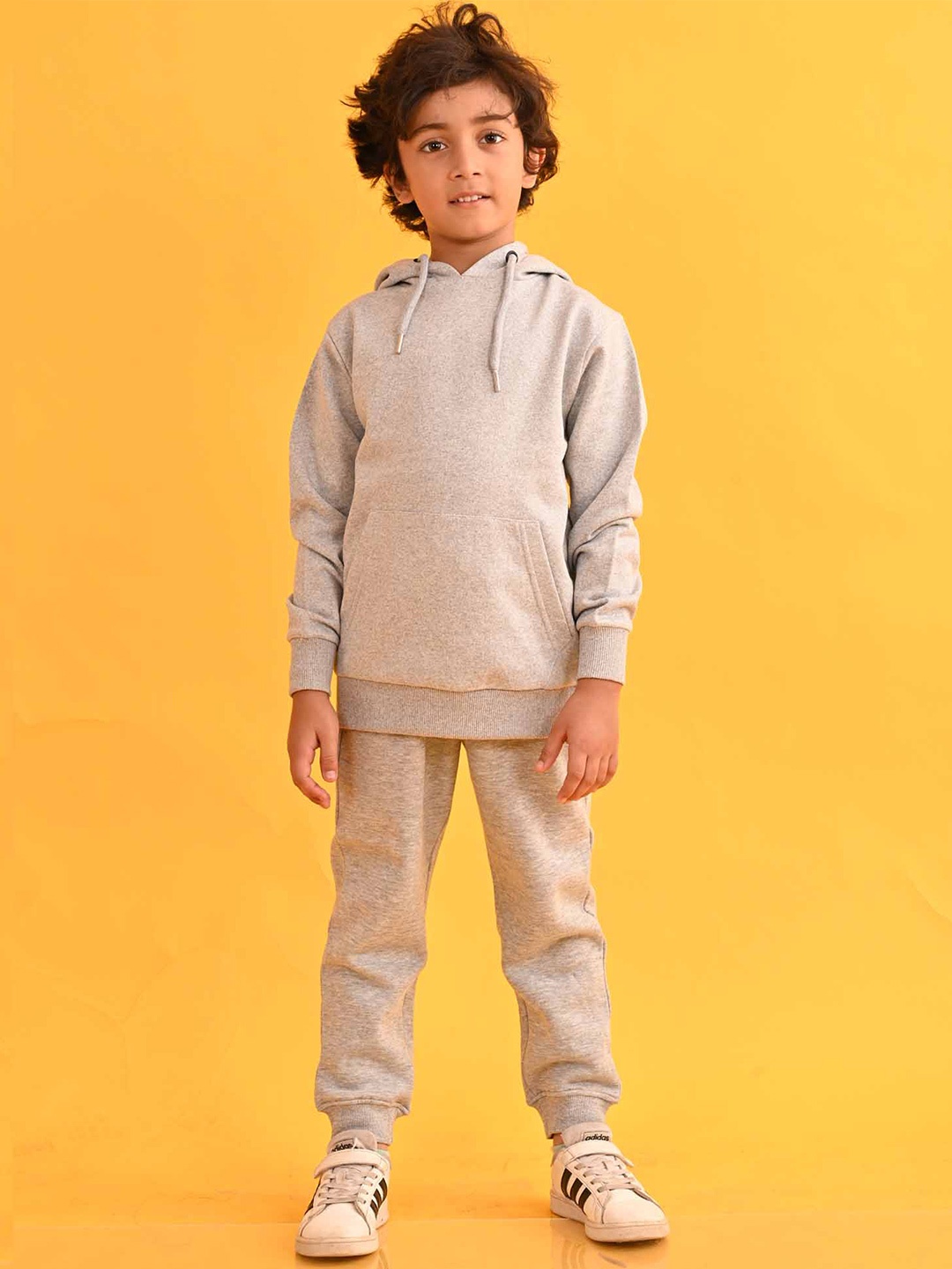 

Anthrilo Boys Hooded Sweatshirt With Joggers, Grey