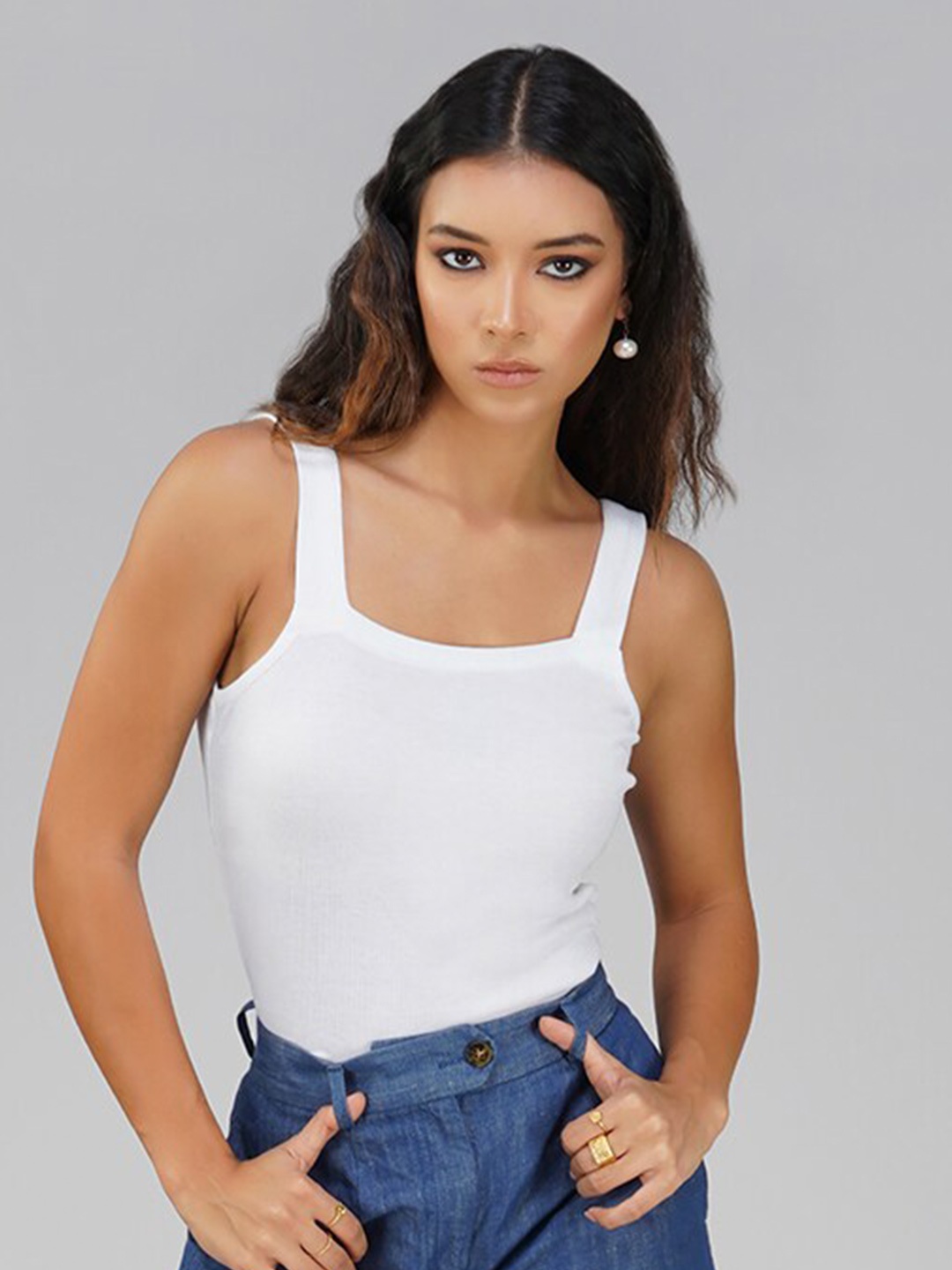 

Lagashi Shoulder Straps Cotton Fitted Top, White