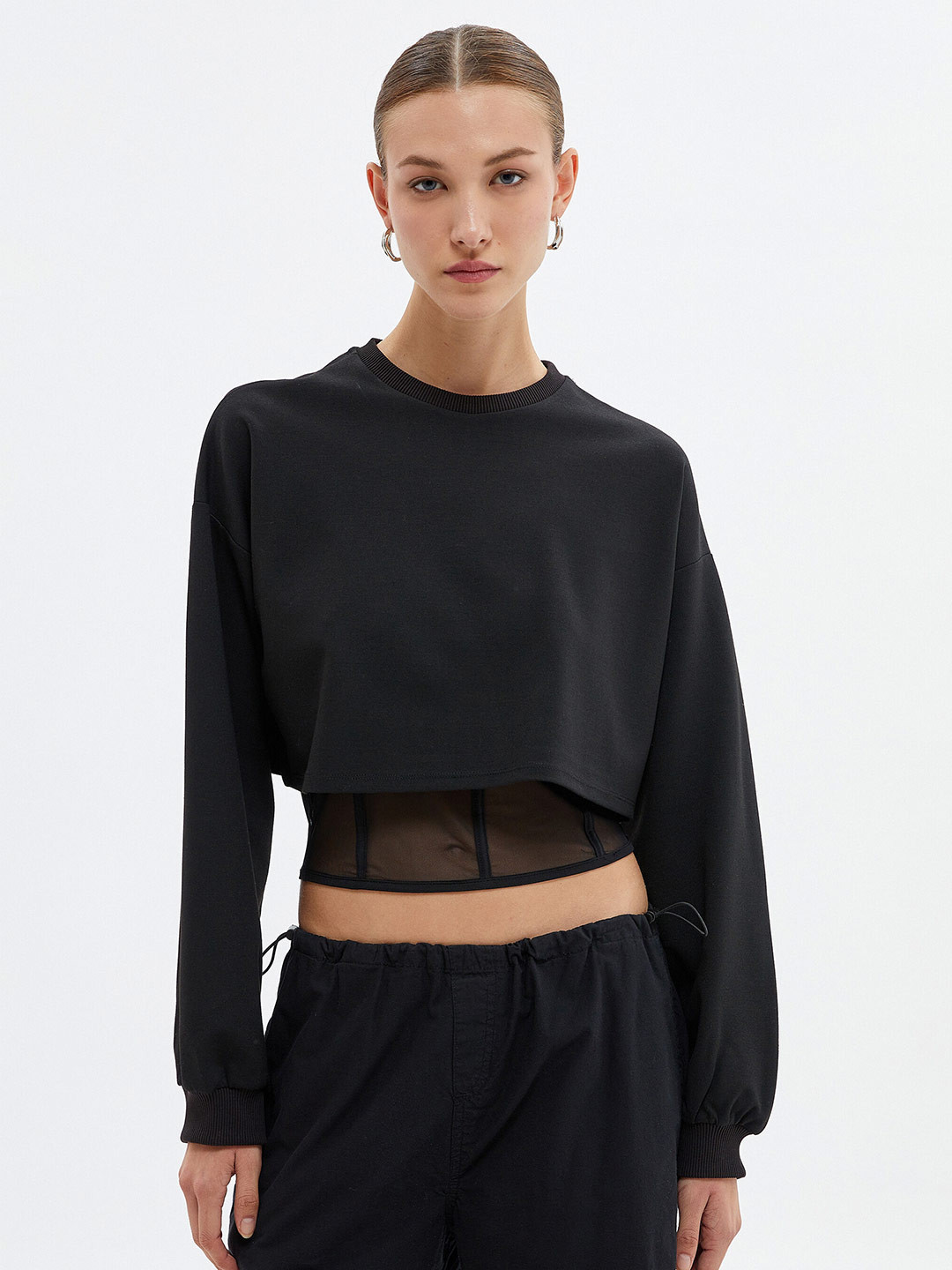 

Koton Round Neck Drop Shoulder Crop Pullover, Black