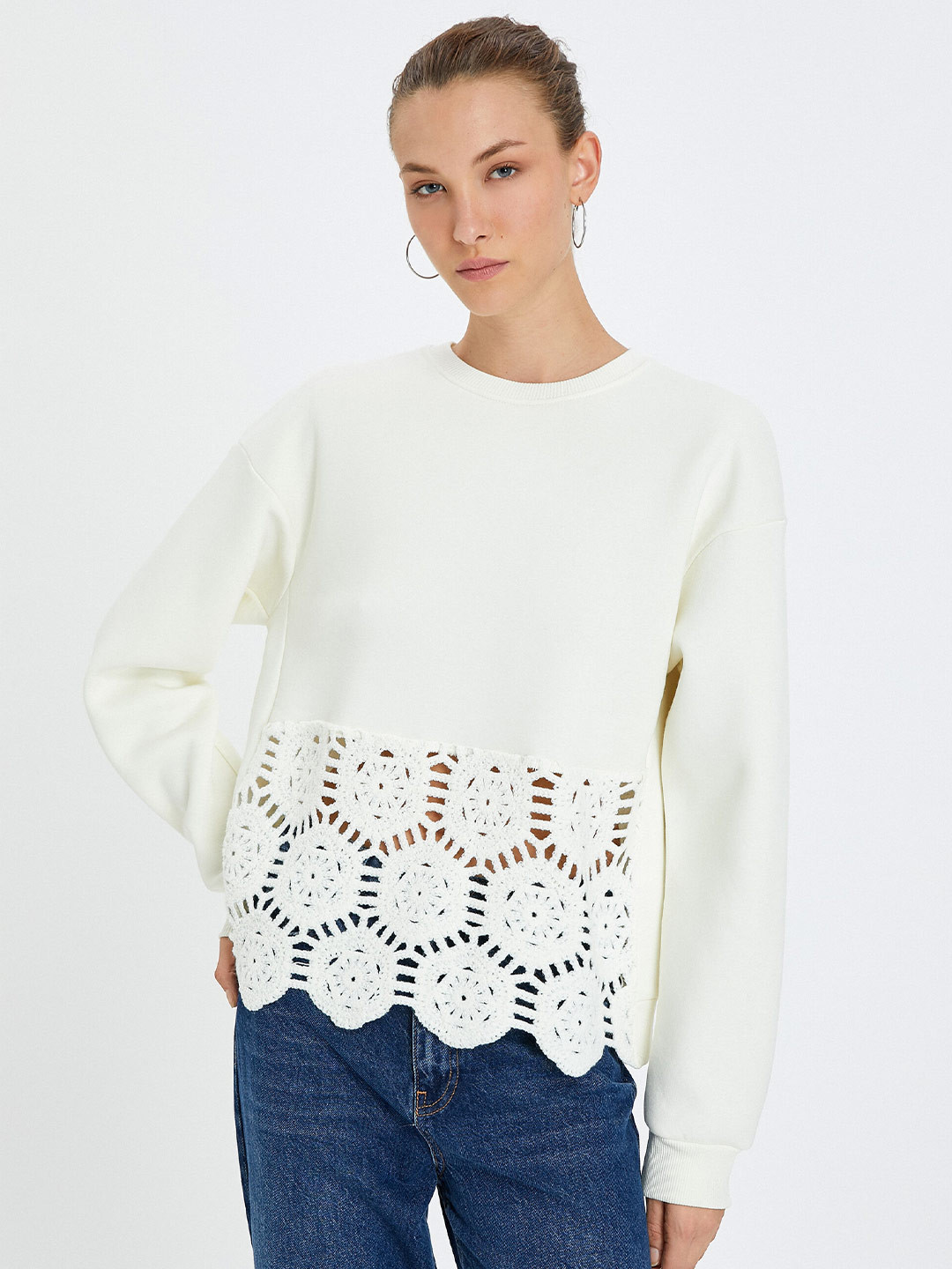 

Koton Floral Self Design Round Long Sleeve Pullover Sweatshirt, White