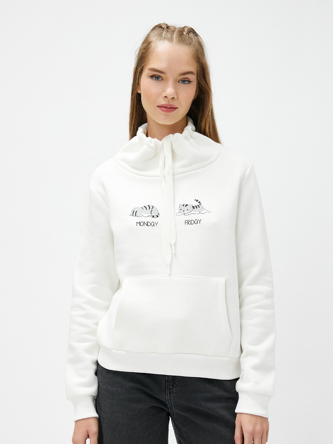 

Koton Graphic Printed Sweatshirt, White