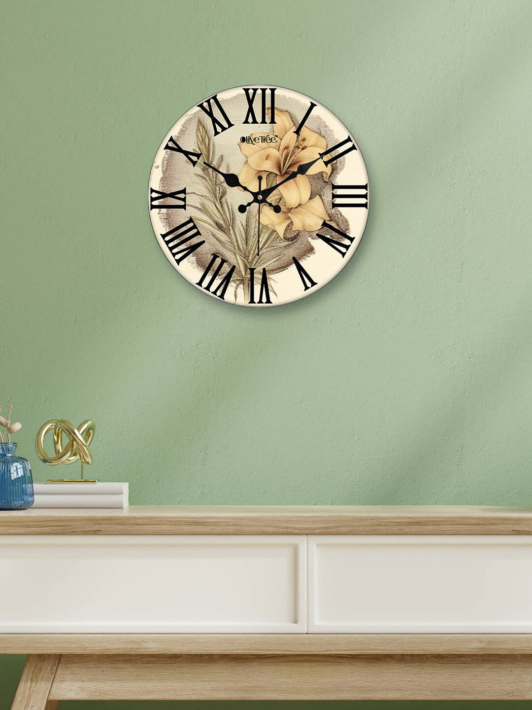 

OLIVE TREE Black & White Printed Contemporary Wall Clock