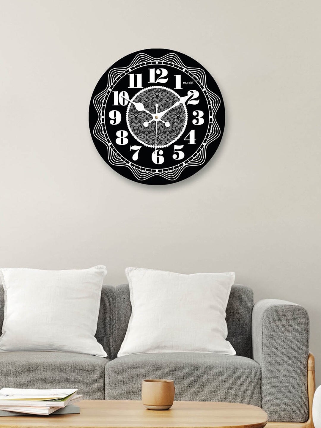 

OLIVE TREE Black & White Printed Contemporary Wall Clock