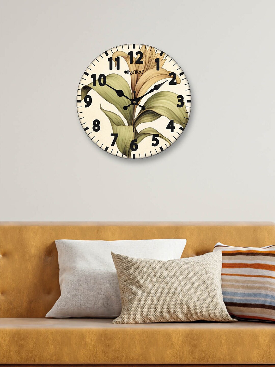 

OLIVE TREE Green & Cream-Coloured Printed Round Contemporary Wall Clock