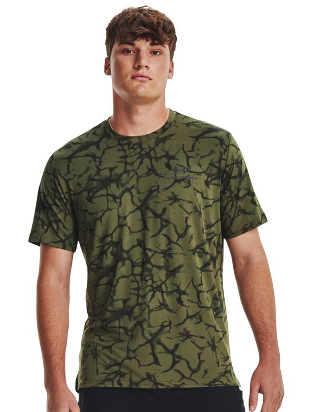 

UNDER ARMOUR Printed Relaxed-Fit RUSH Energy Short Sleeves T-shirt, Green