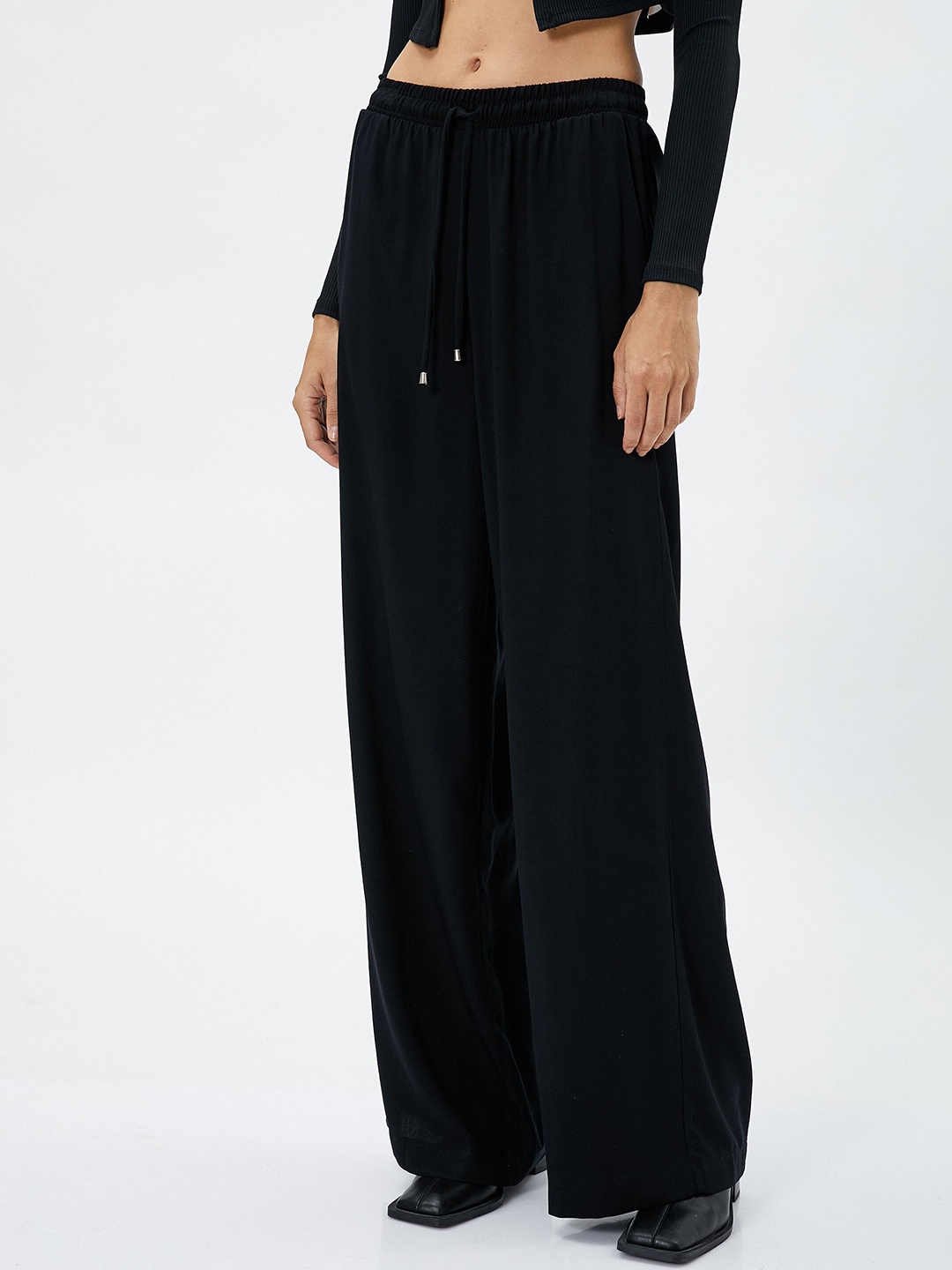 

Koton Women Mid-Rise Pure Cotton Trousers, Black