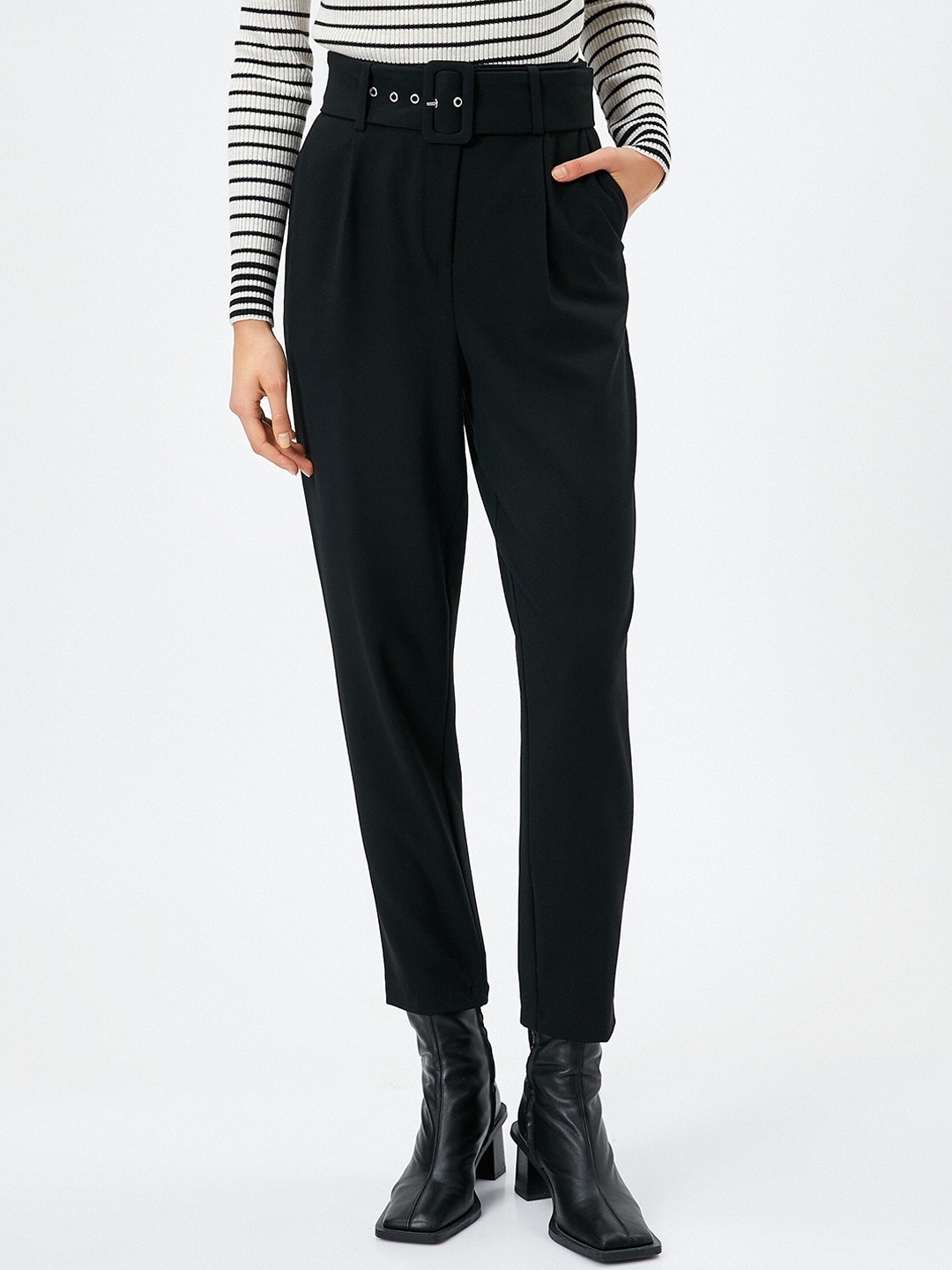 

Koton Women Regular Trousers, Black