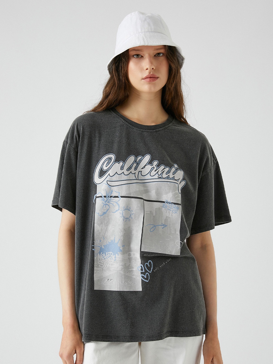 

Koton Typography Printed Pure Cotton T-shirt, Grey
