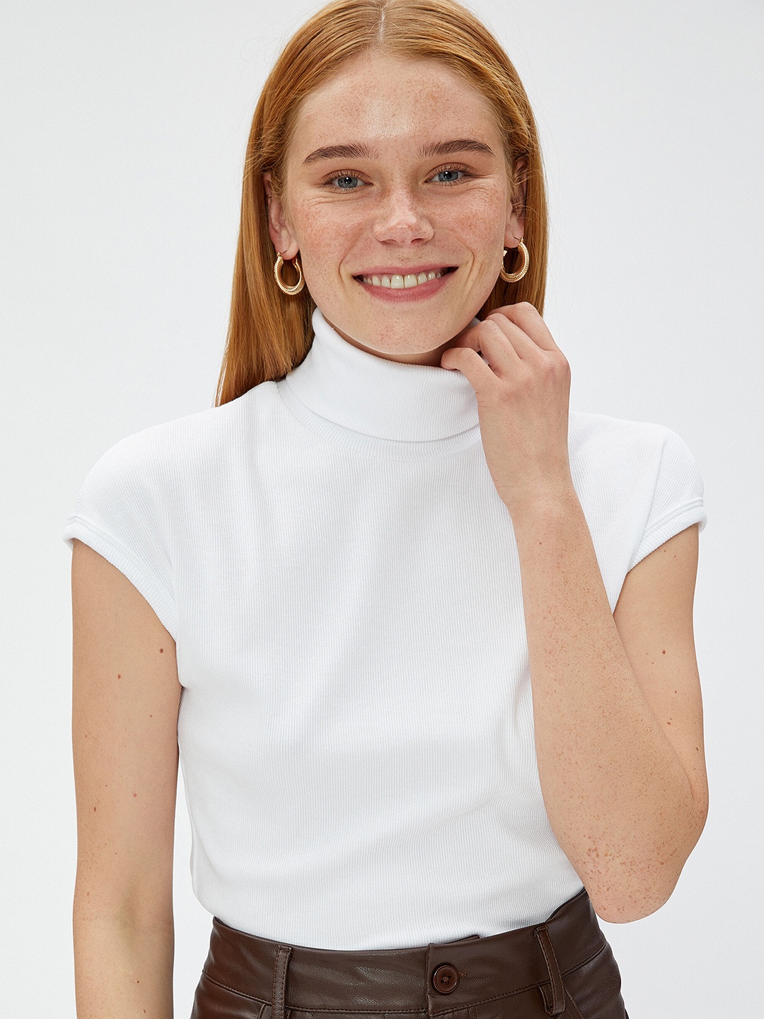 

Koton Ribbed Turtle Neck Top, White