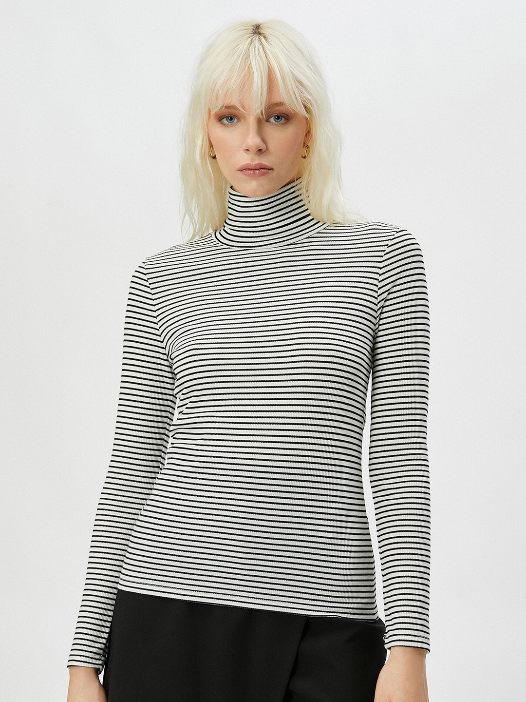 

Koton Striped High Neck Long Sleeves T-shirt, Black
